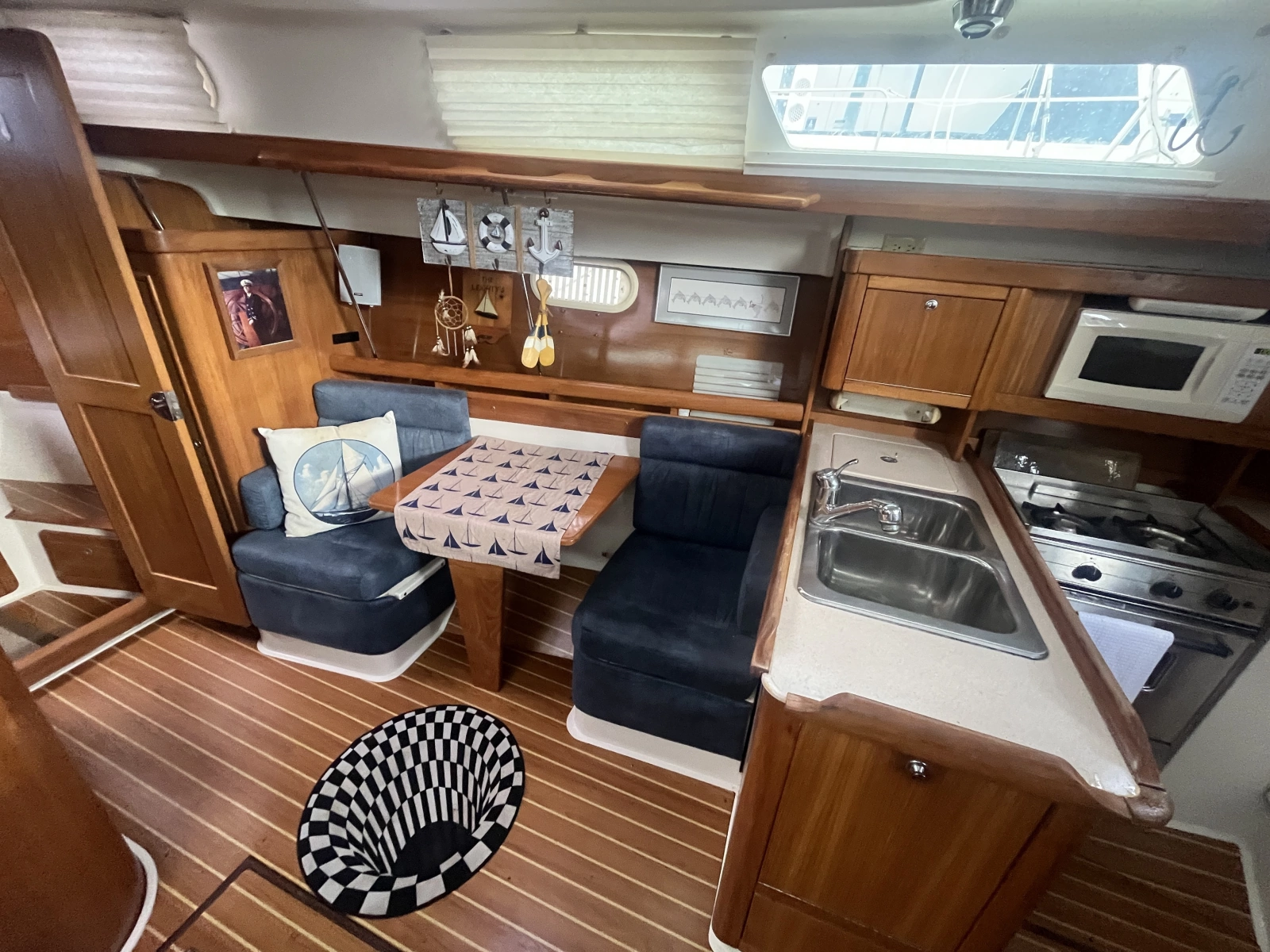 2003 Catalina 
