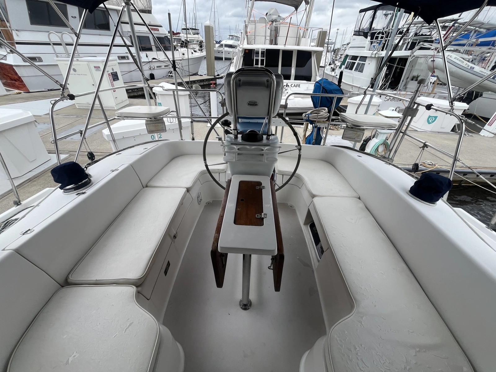 2003 Catalina 