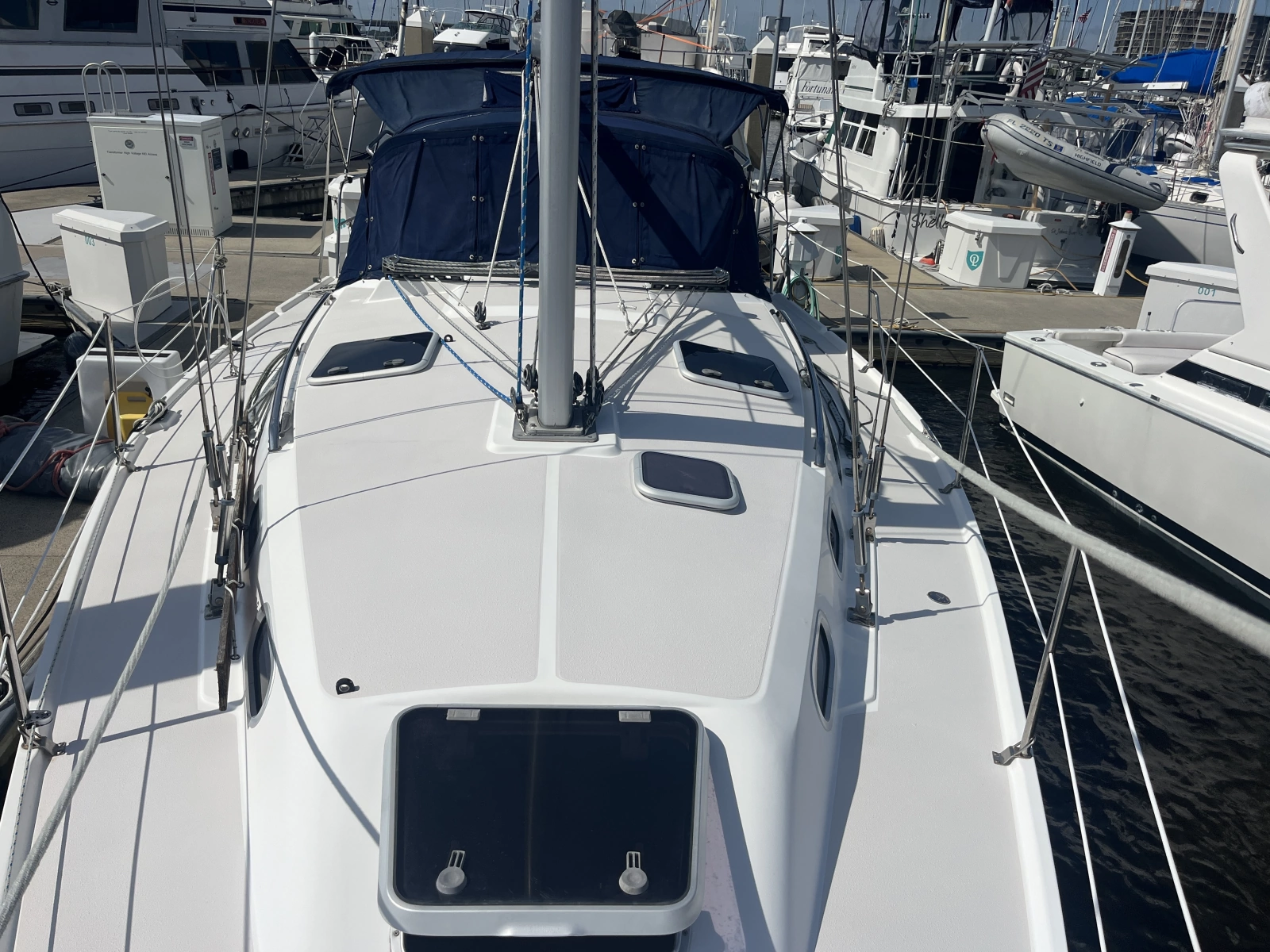 2003 Catalina 