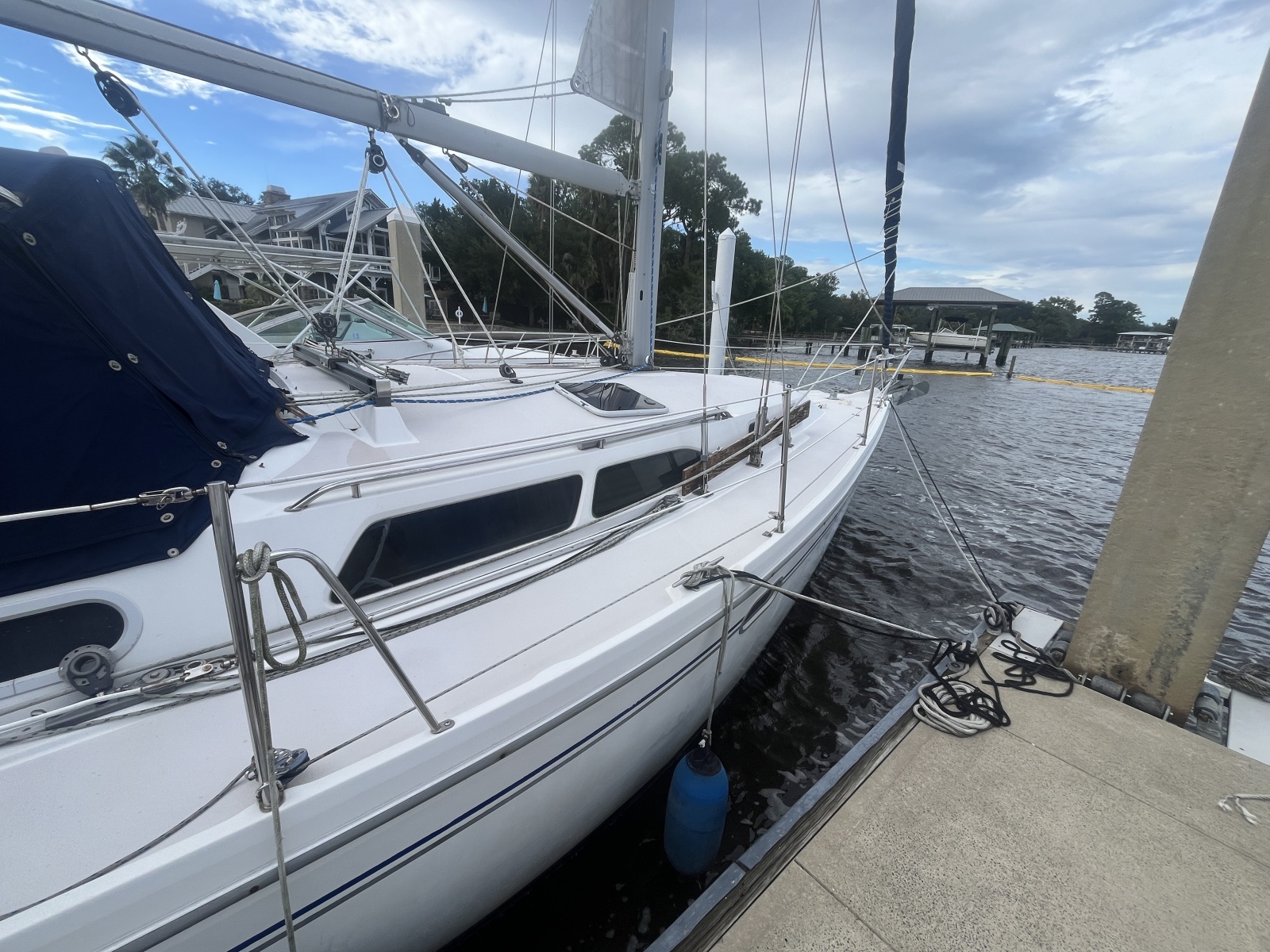 2003 Catalina 