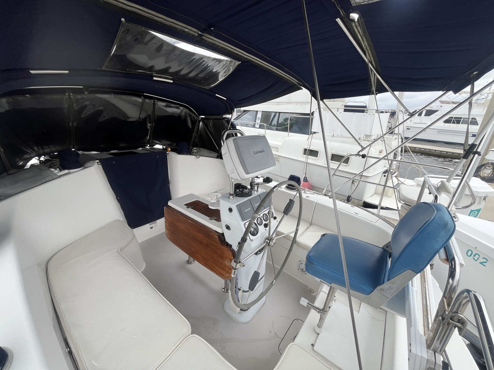 2003 Catalina 