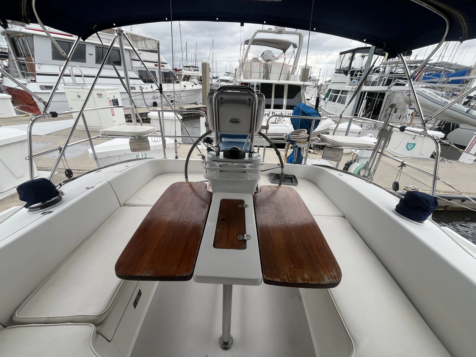 2003 Catalina 