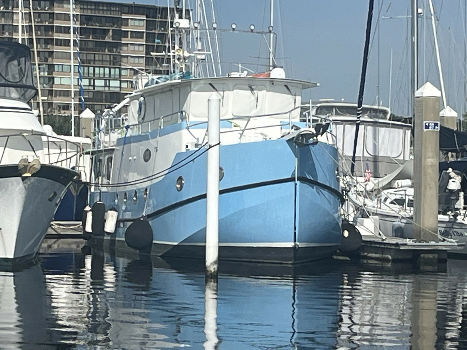 2001 Great Harbour GH47