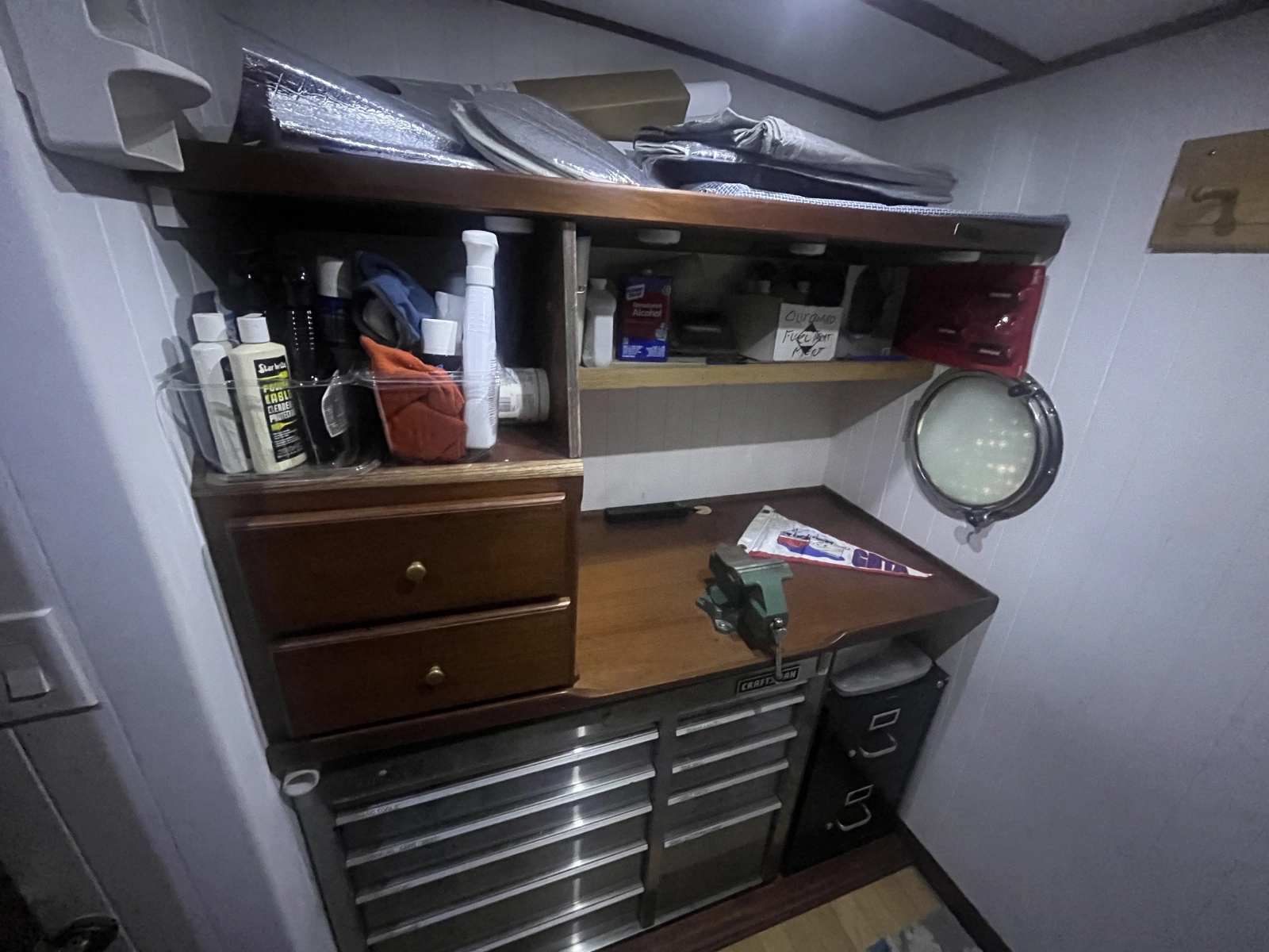 2001 Great Harbour GH47