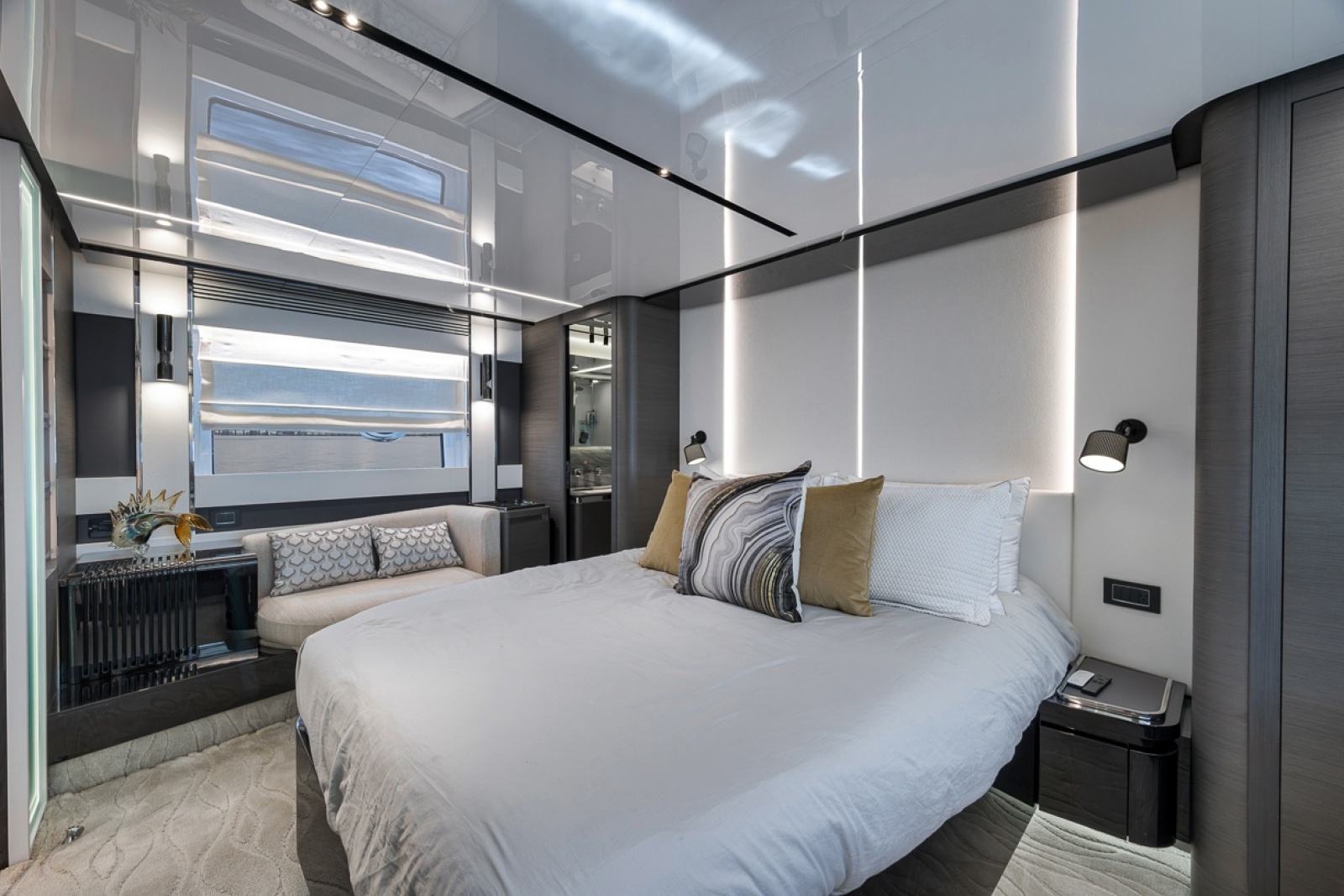 2024 Azimut S8