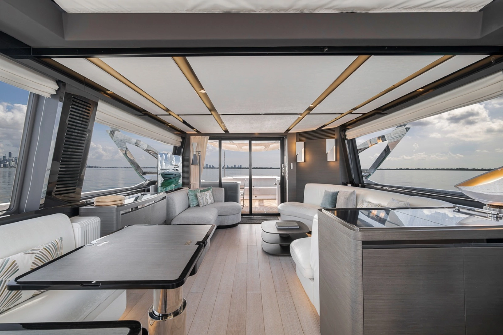 2024 Azimut S8