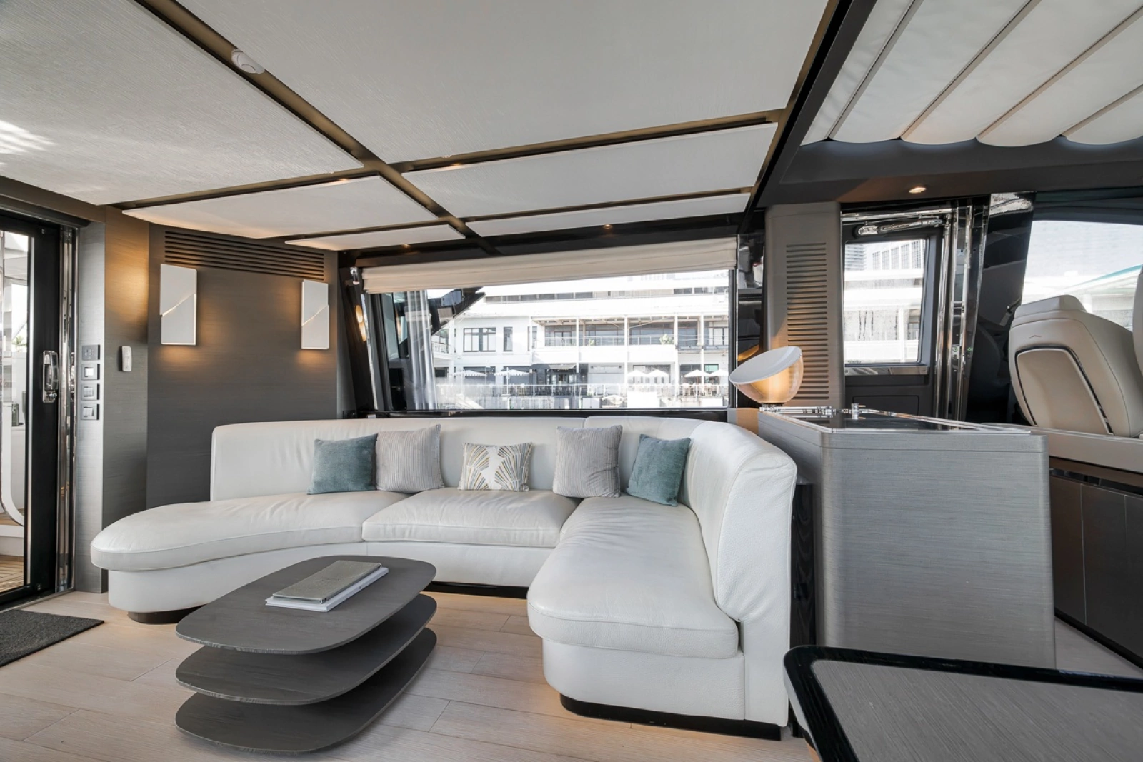 2024 Azimut S8