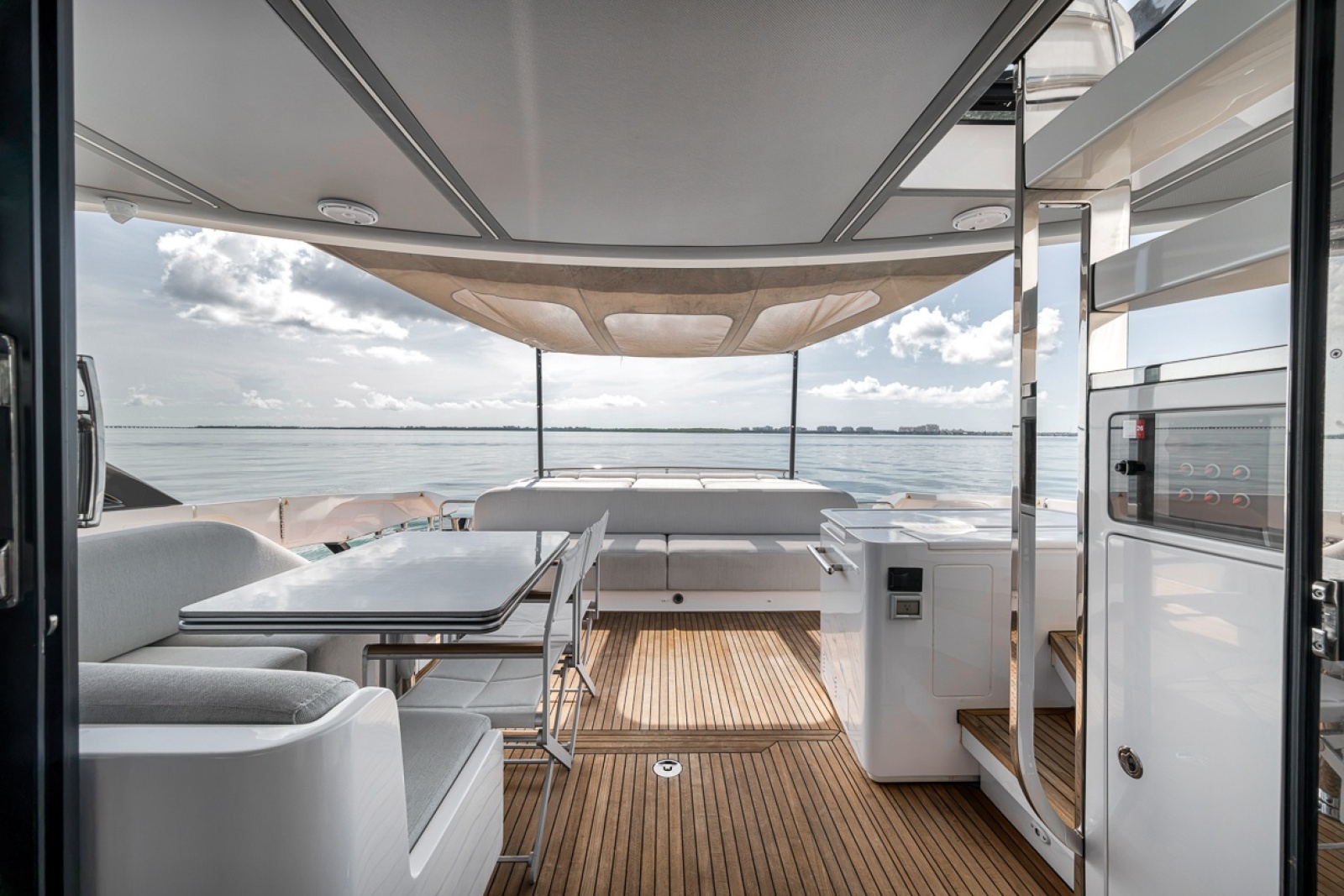 2024 Azimut S8