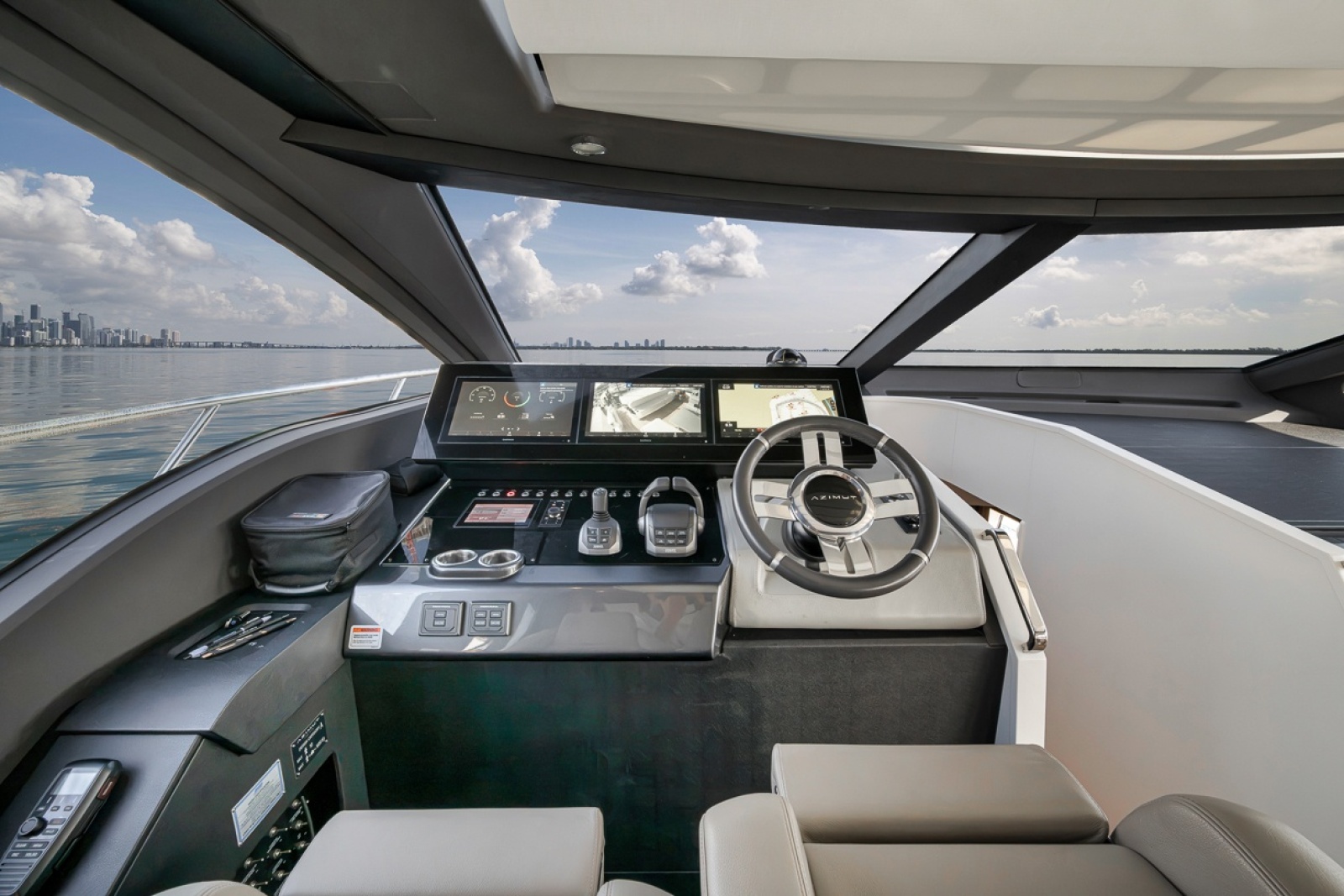 2024 Azimut S8