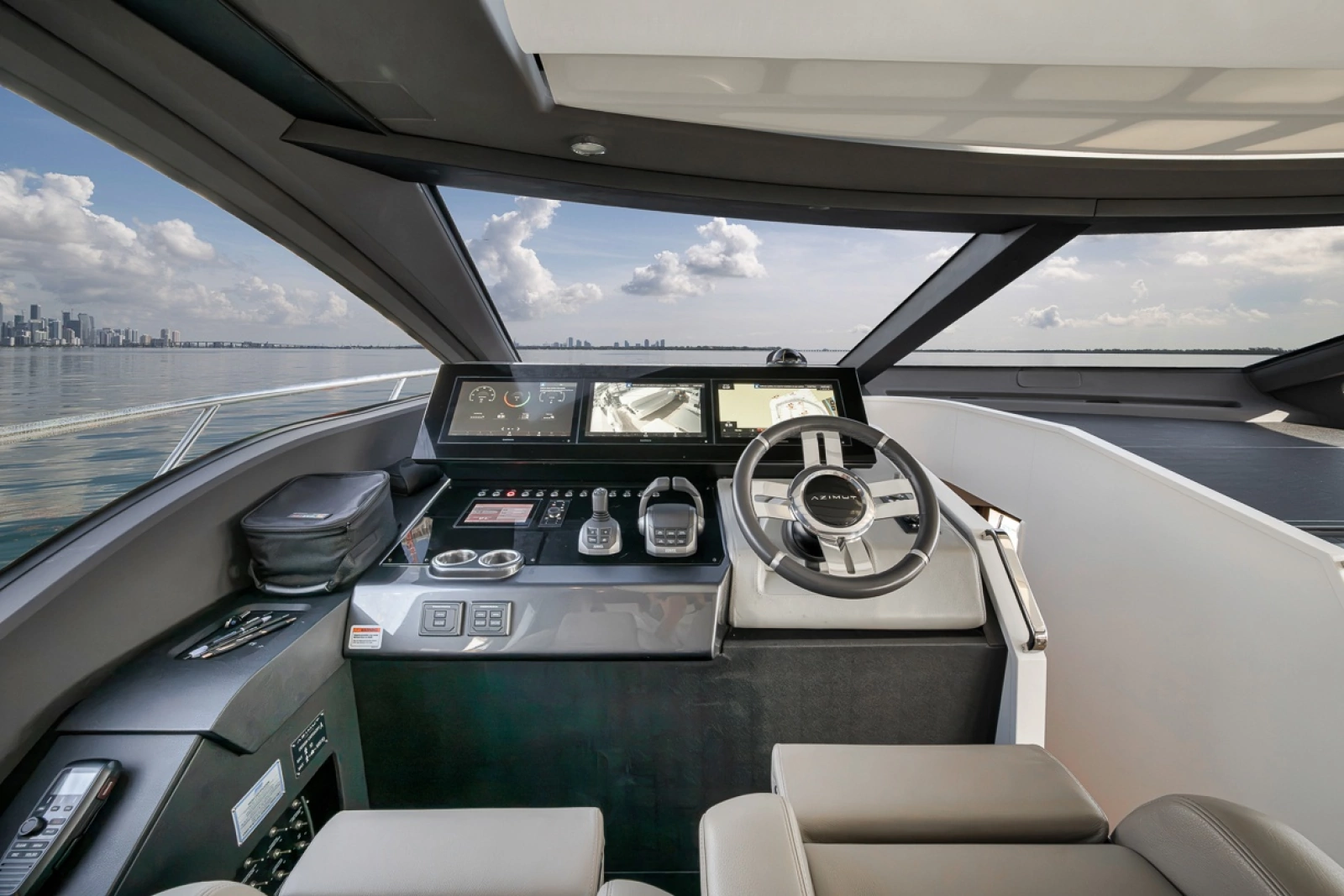 2024 Azimut S8