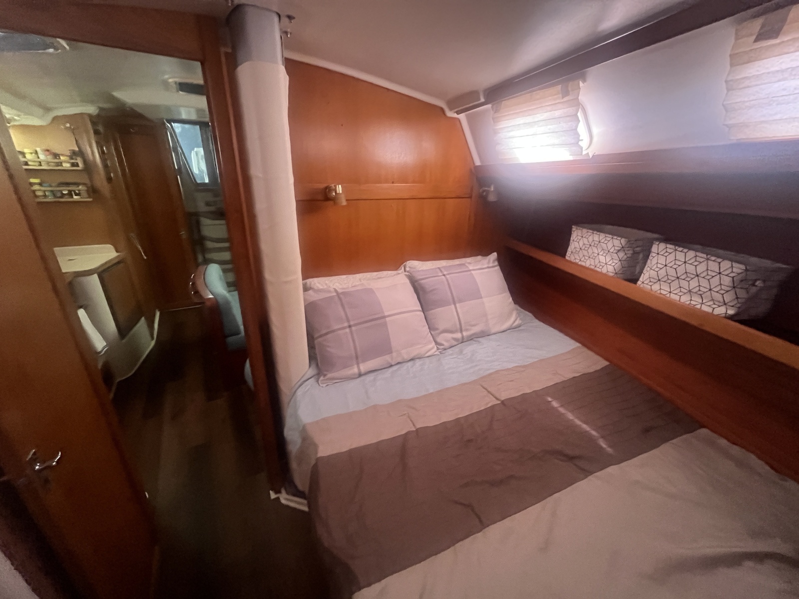1999 Catalina 42 MKII