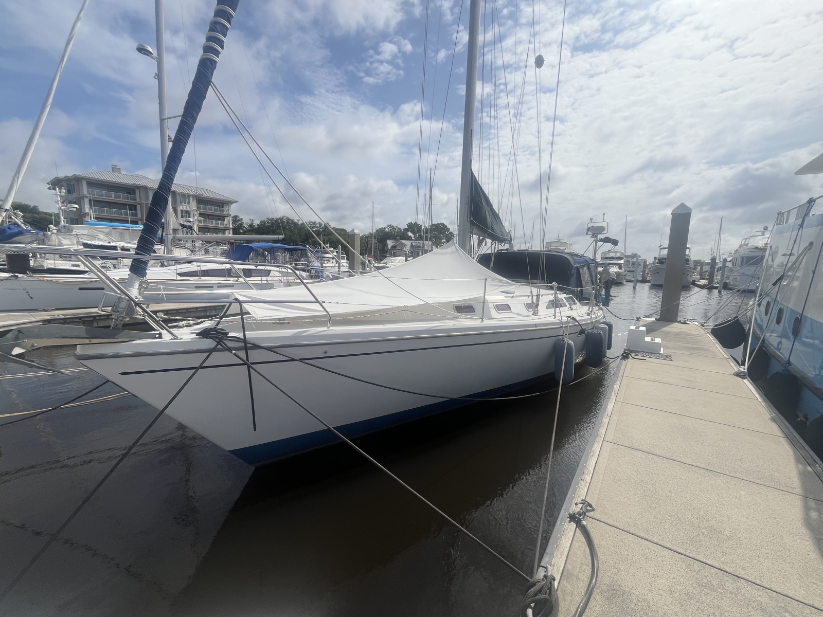 1999 Catalina 42 MKII