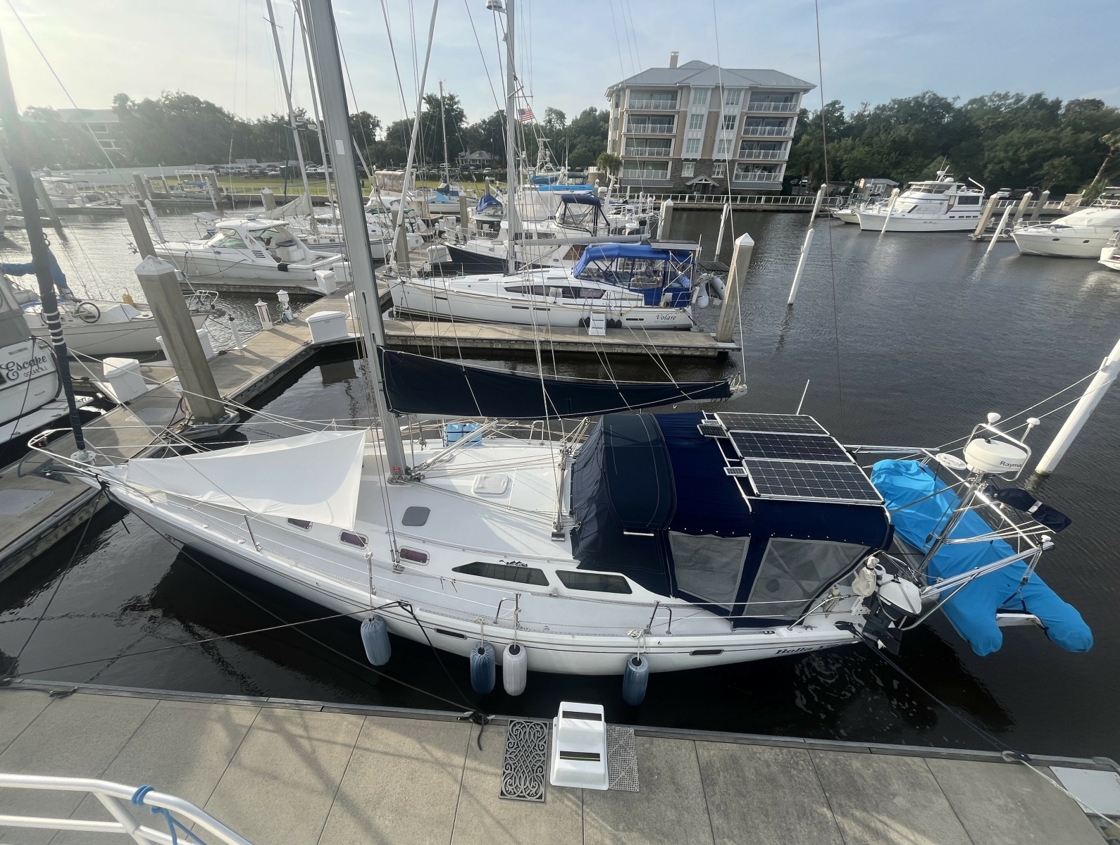 1999 Catalina 42 MKII
