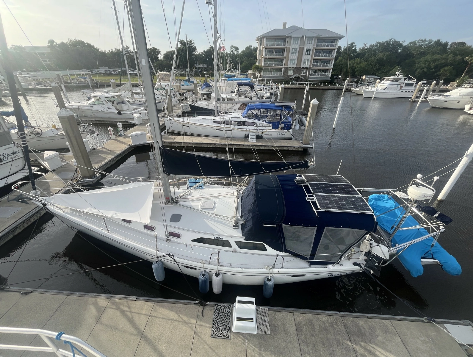 1999 Catalina 42 MKII