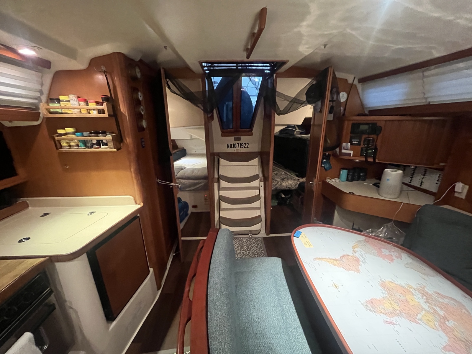 1999 Catalina 42 MKII