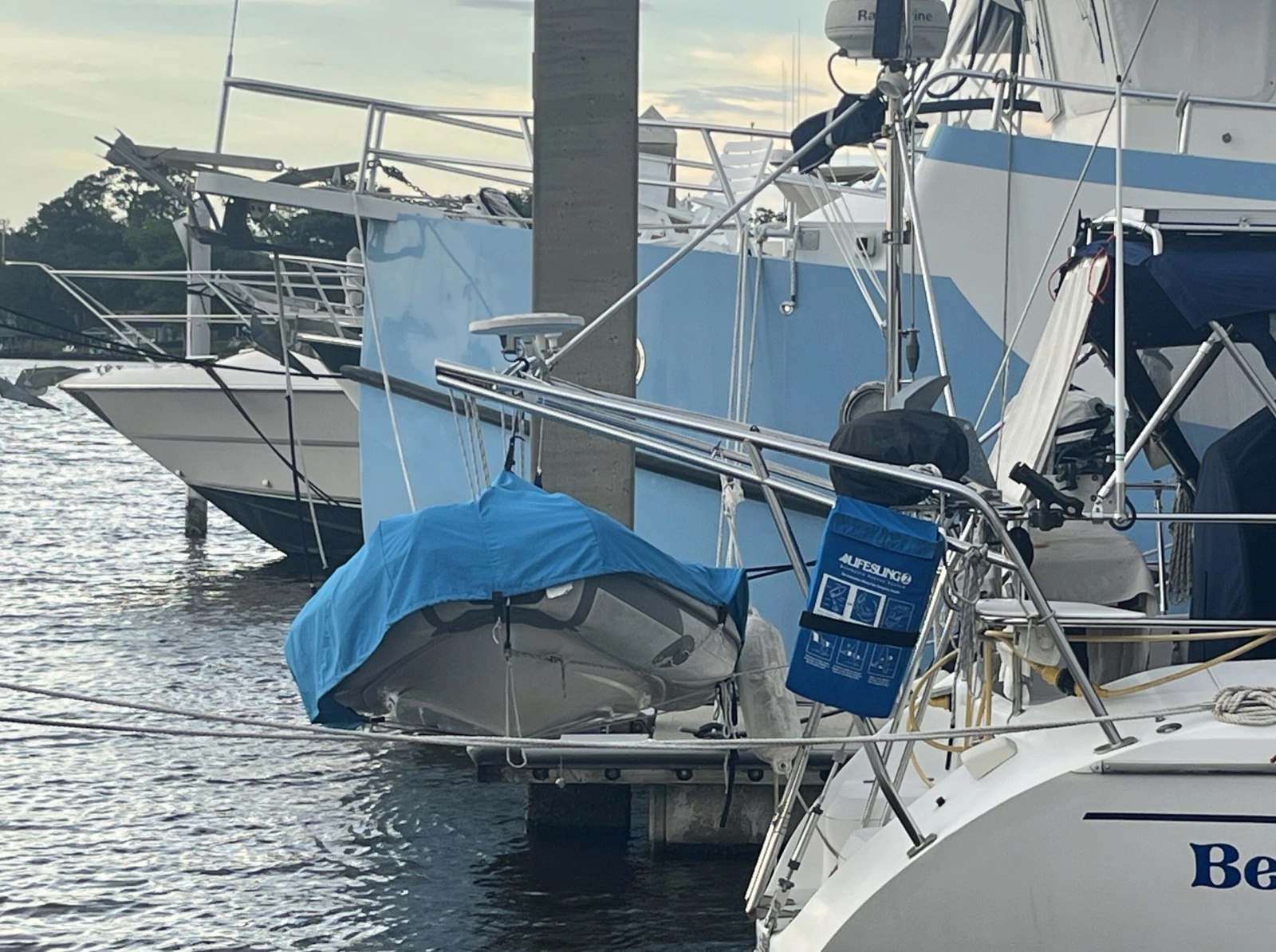 1999 Catalina 42 MKII
