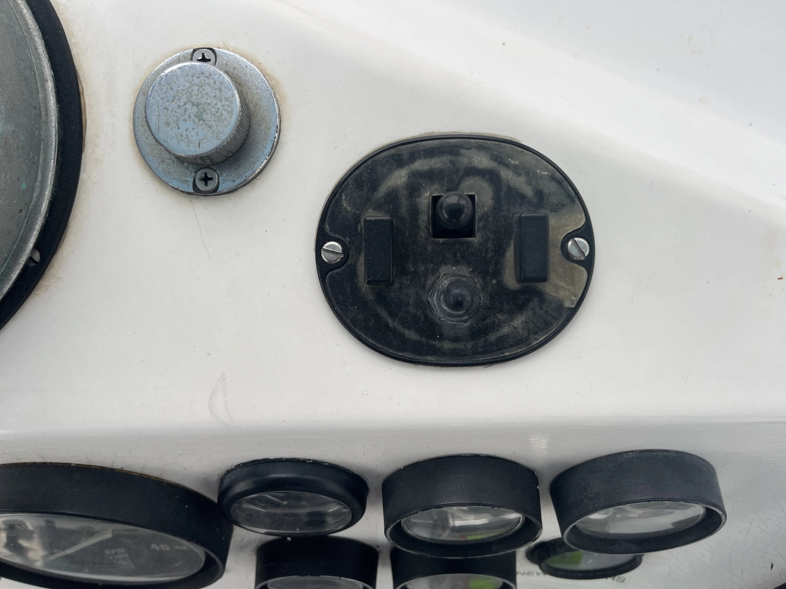 1987 Symbol 44 Sun Deck MK II