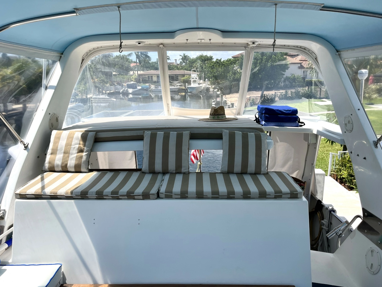 1987 Symbol 44 Sun Deck MK II