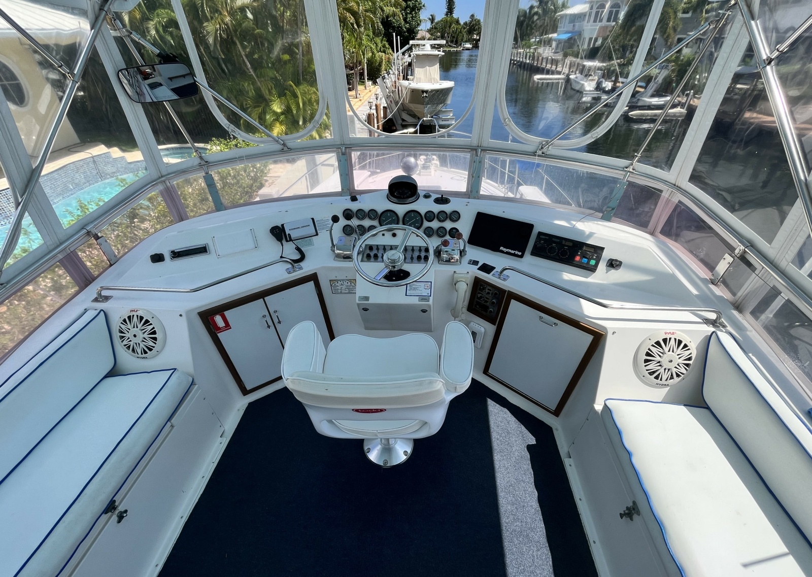 1987 Symbol 44 Sun Deck MK II