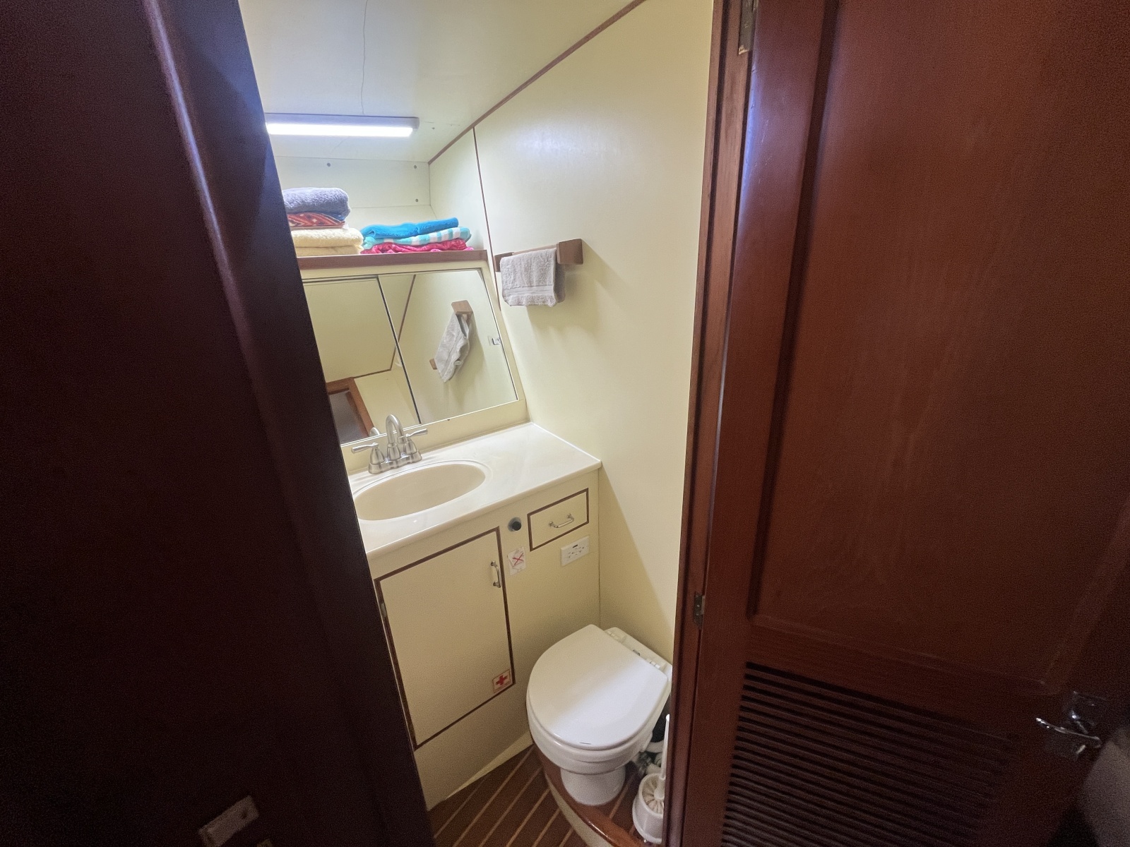 1987 Symbol 44 Sun Deck MK II
