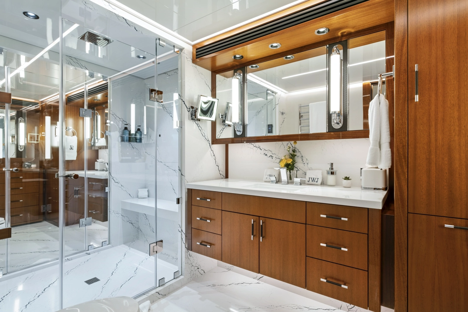 2023 Westport W125
