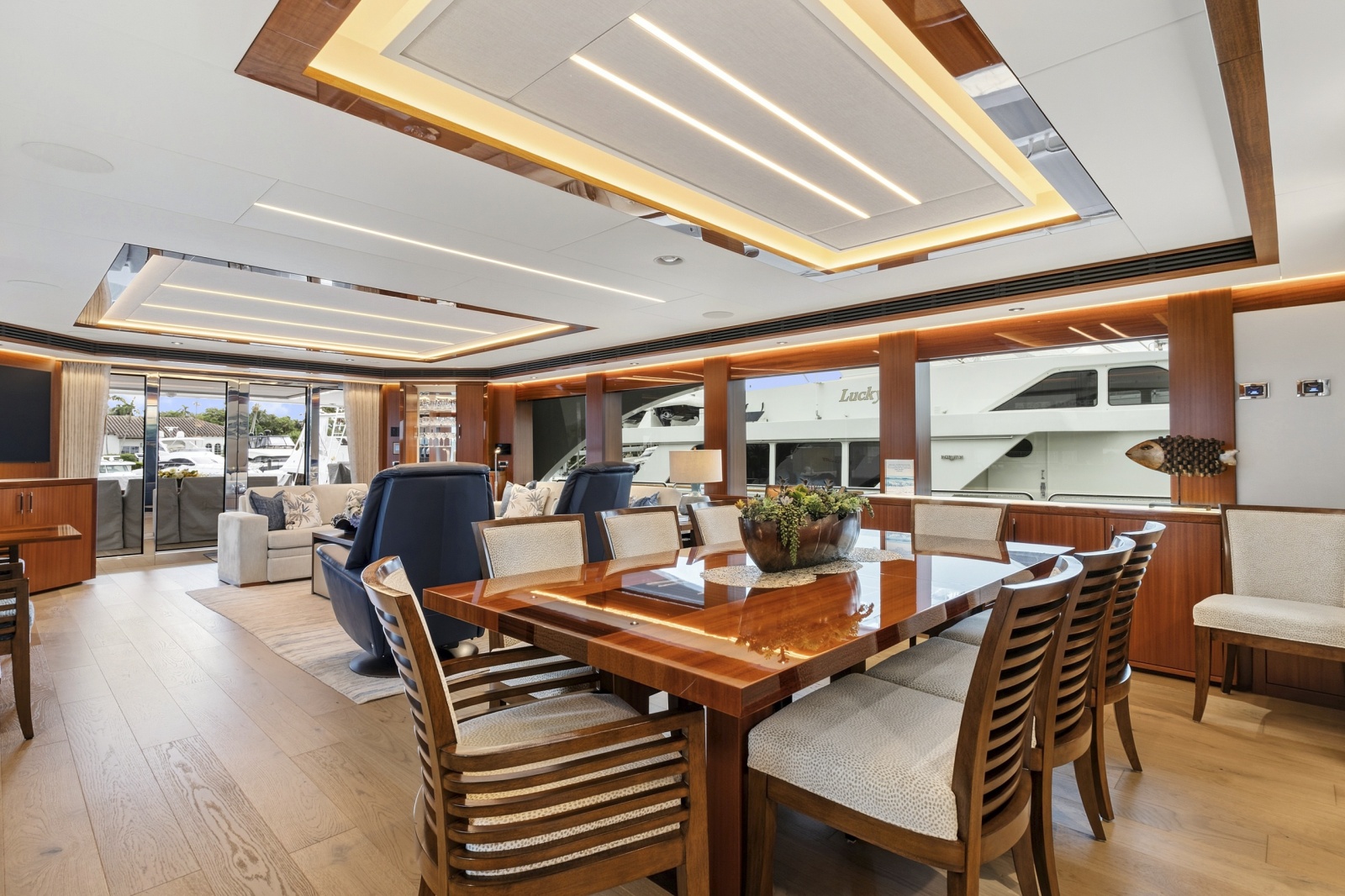 2023 Westport W125