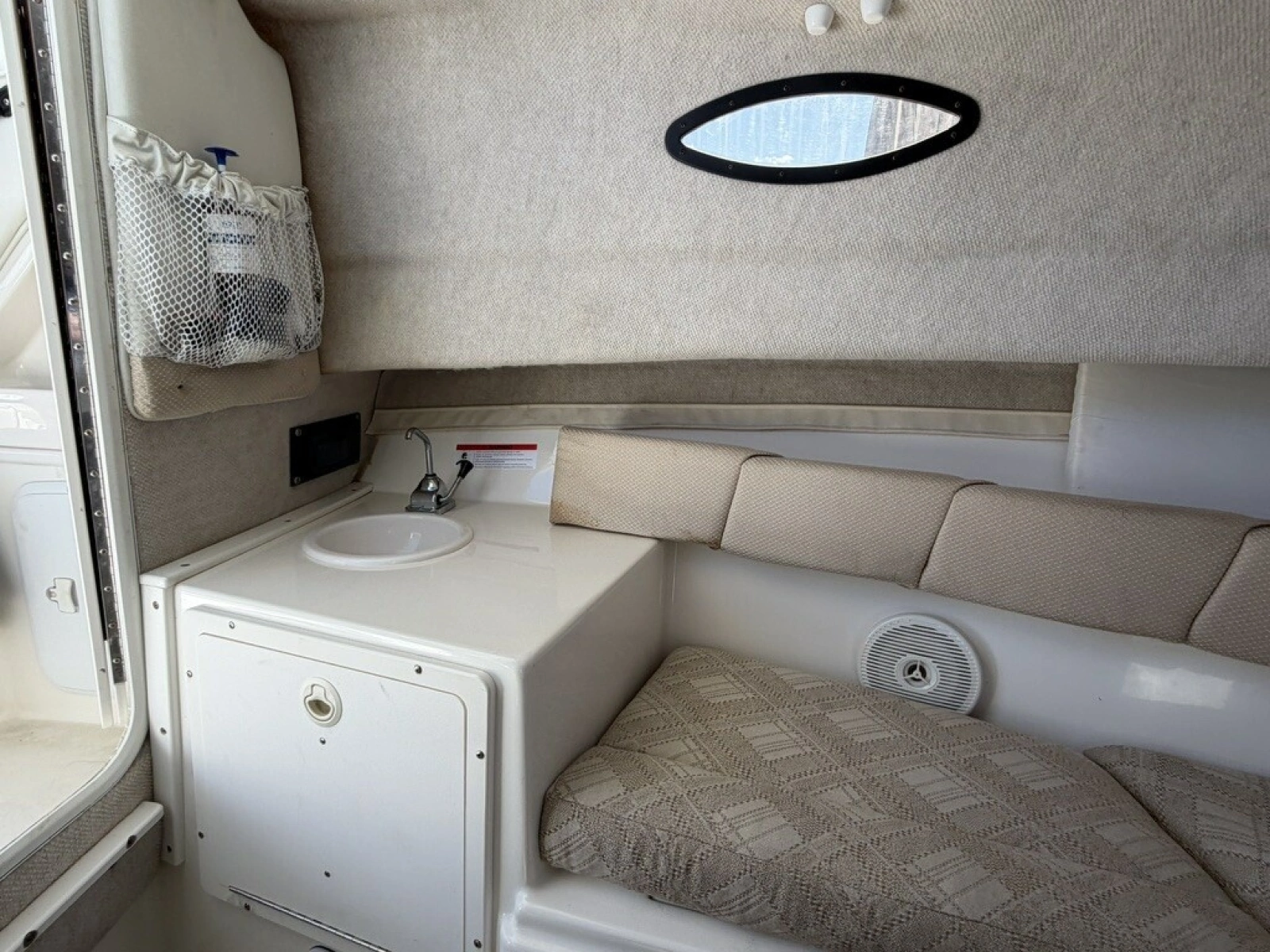 2008 Seaswirl Striper 2301 Walkaround I/O
