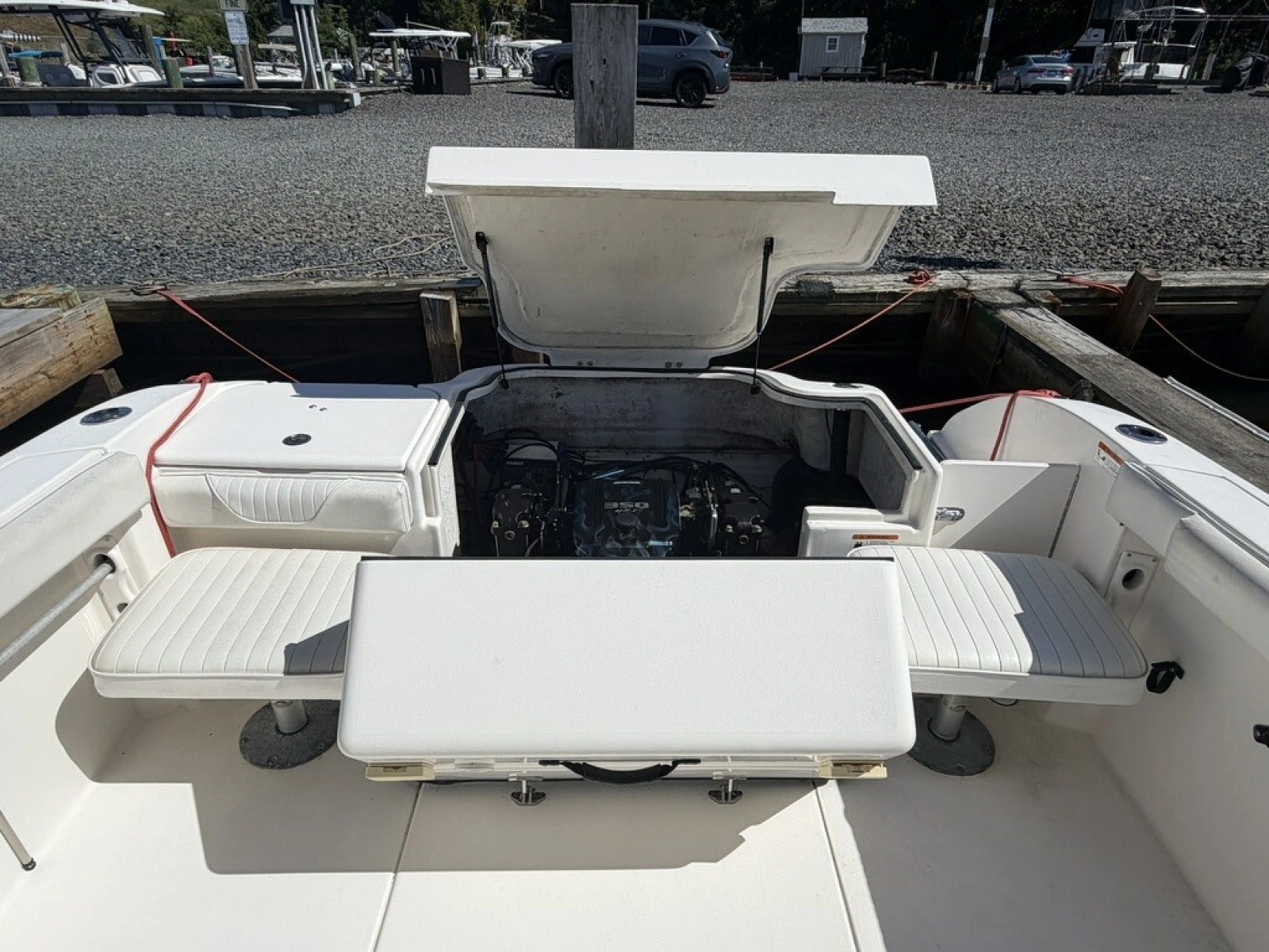 2008 Seaswirl Striper 2301 Walkaround I/O