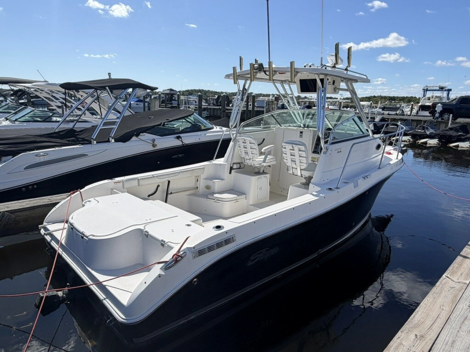 2008 Seaswirl Striper 2301 Walkaround I/O