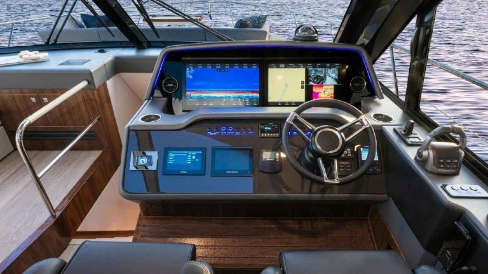 56ft Riviera Yacht For Sale