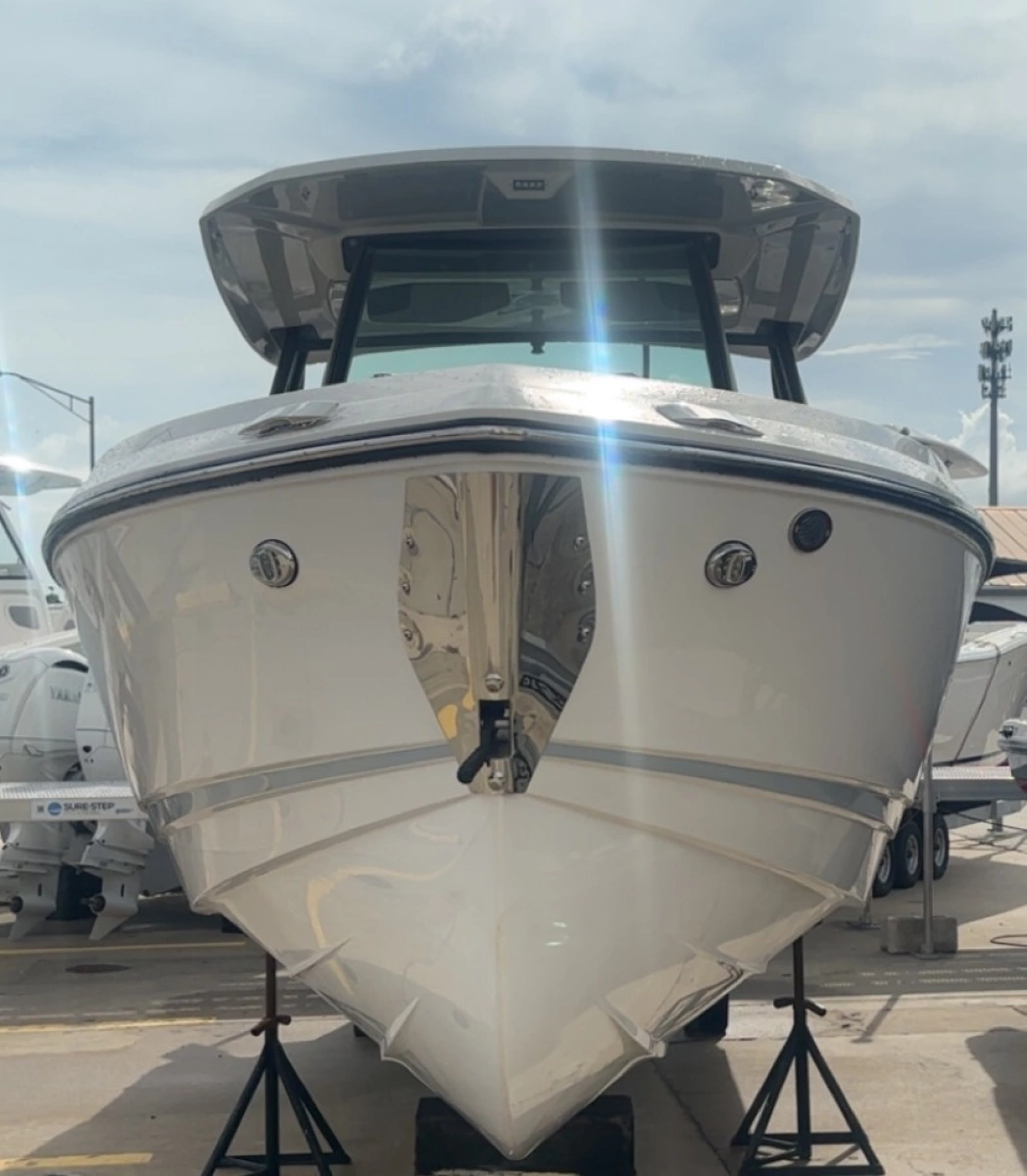 25ft Monterey Yacht For Sale
