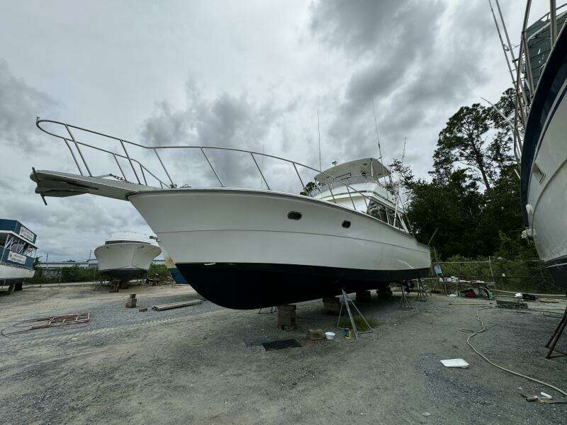 Severance Package 48ft Ricker Yacht For Sale