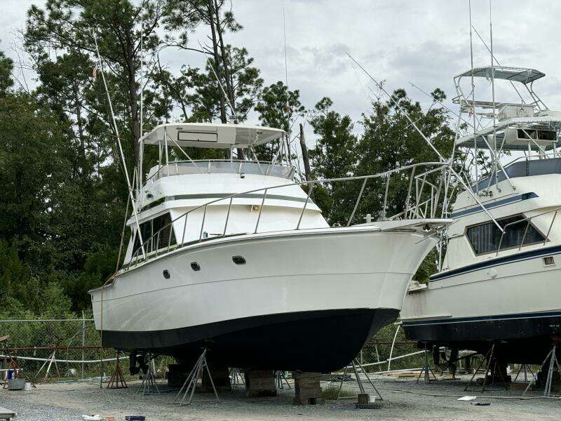 Severance Package 48ft Ricker Yacht For Sale