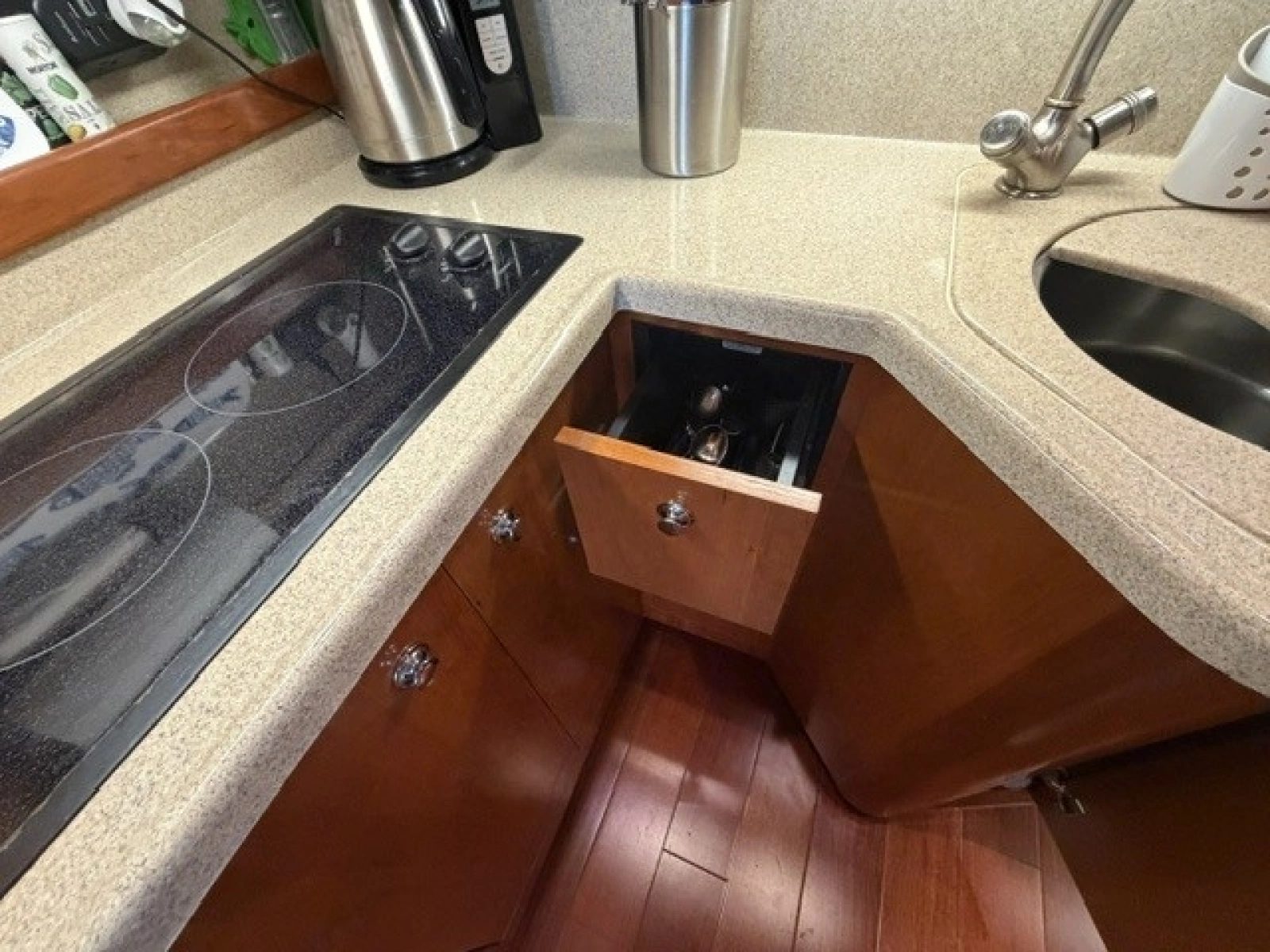 Galley drawer