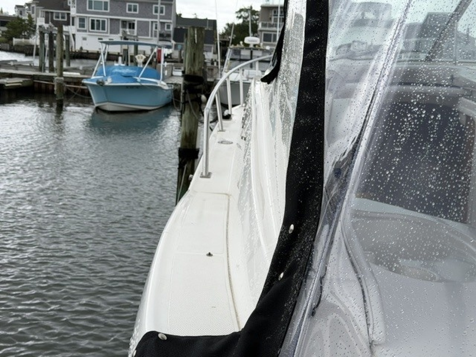 Port sidedeck access
