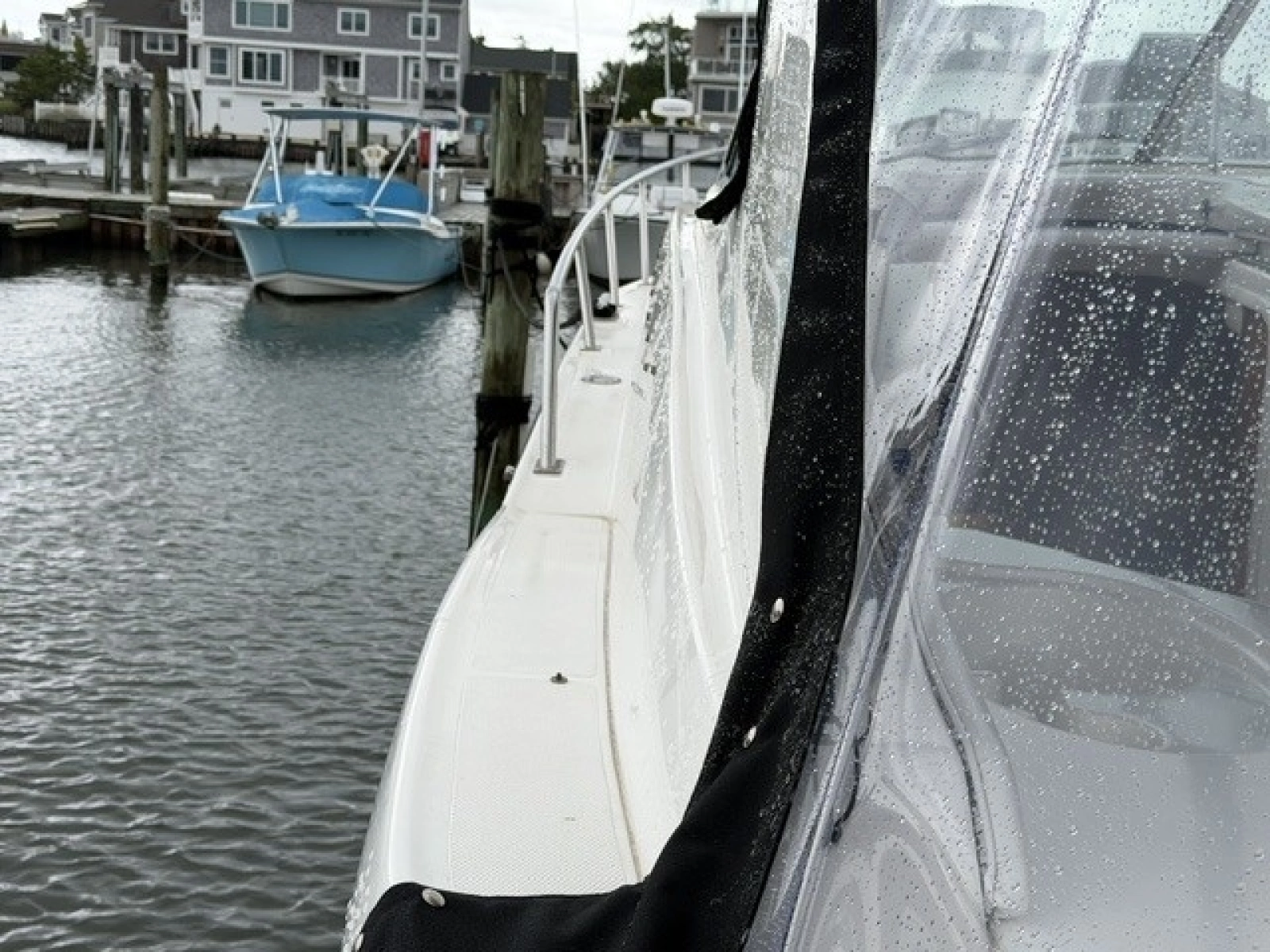 Port sidedeck access