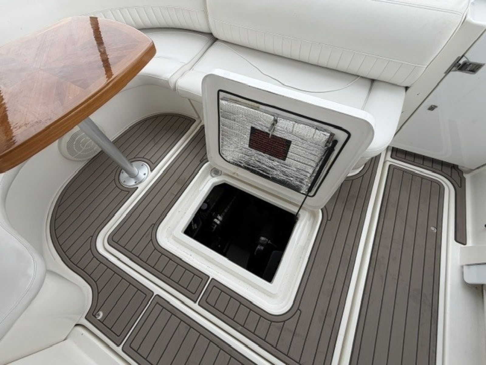 Engine room quick access