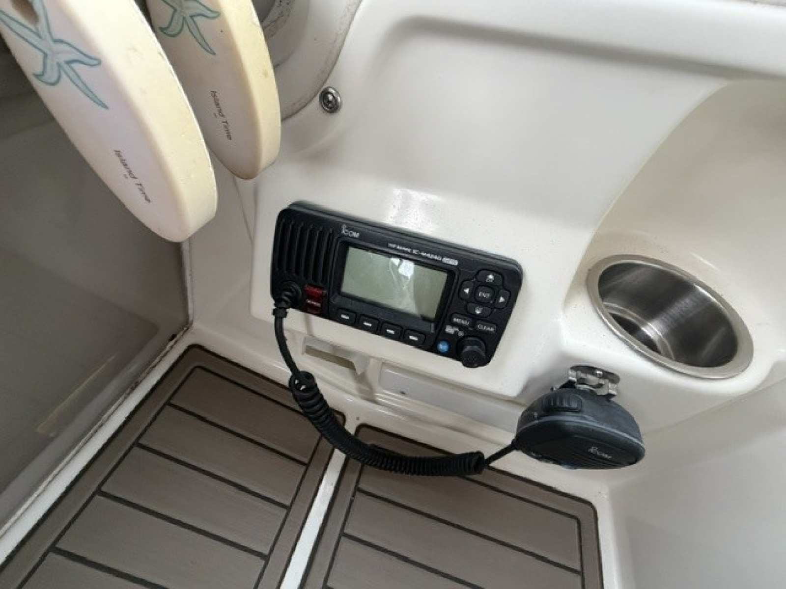ICOM VHF radio