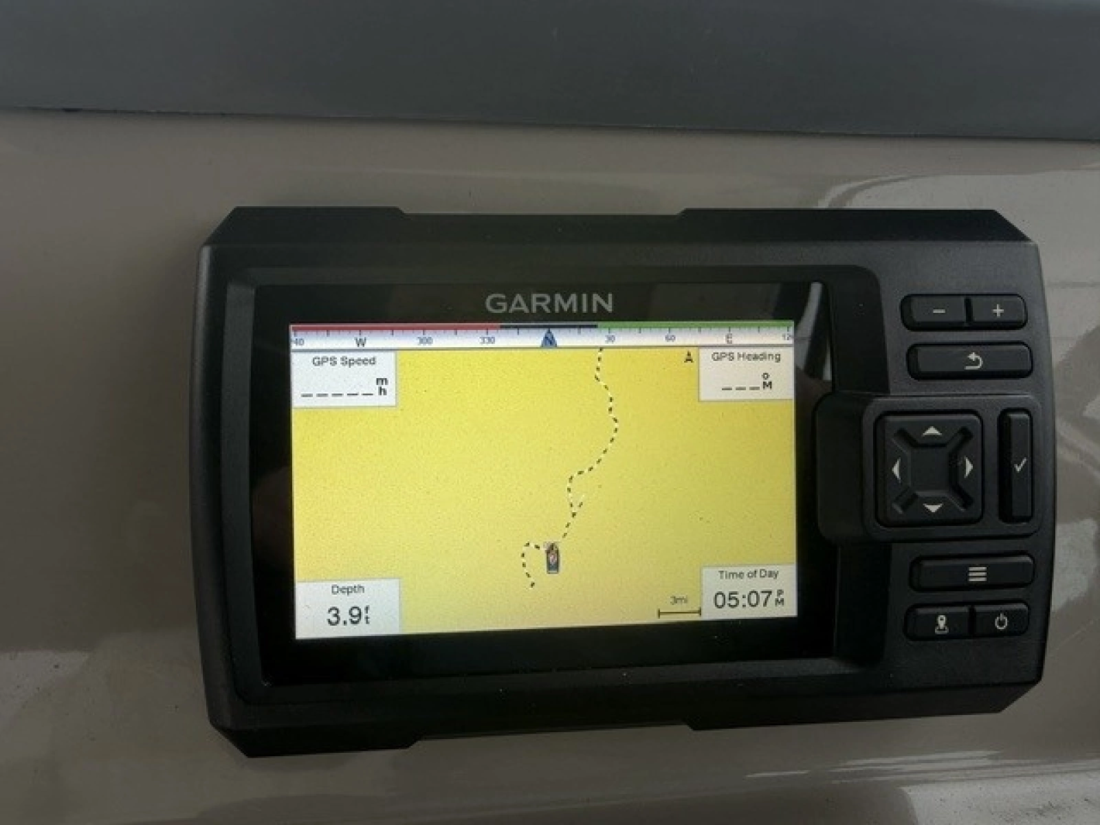 Garmin chartplotter