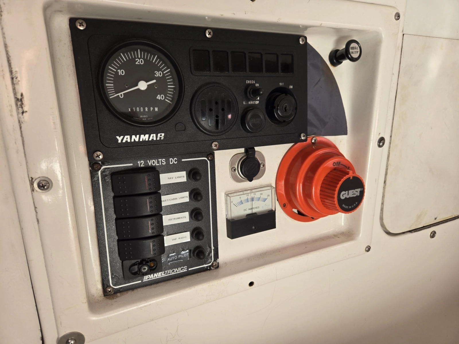 SIXX 30ft Farr Yacht For Sale
