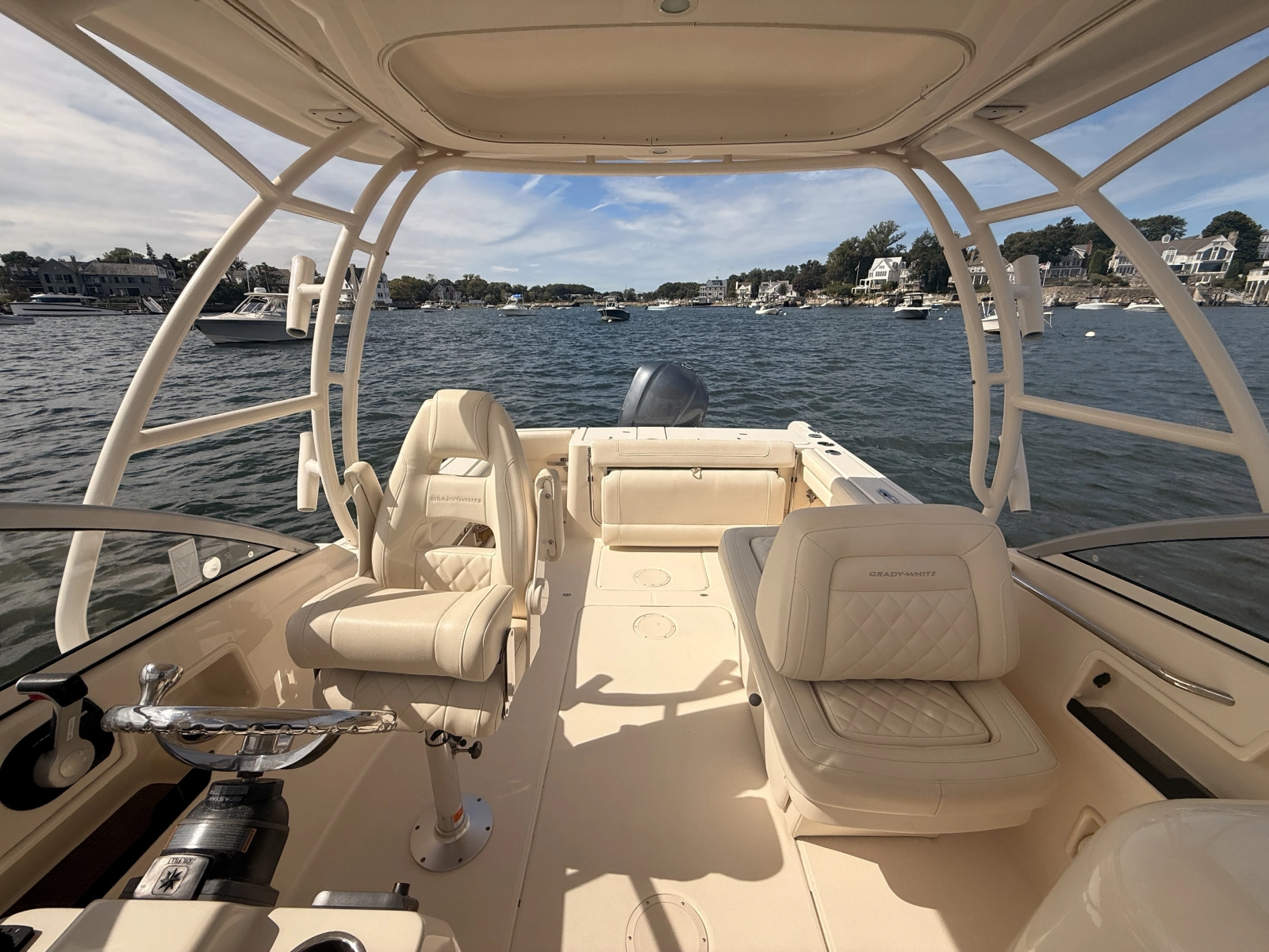 2018 Grady-White 235 Freedom