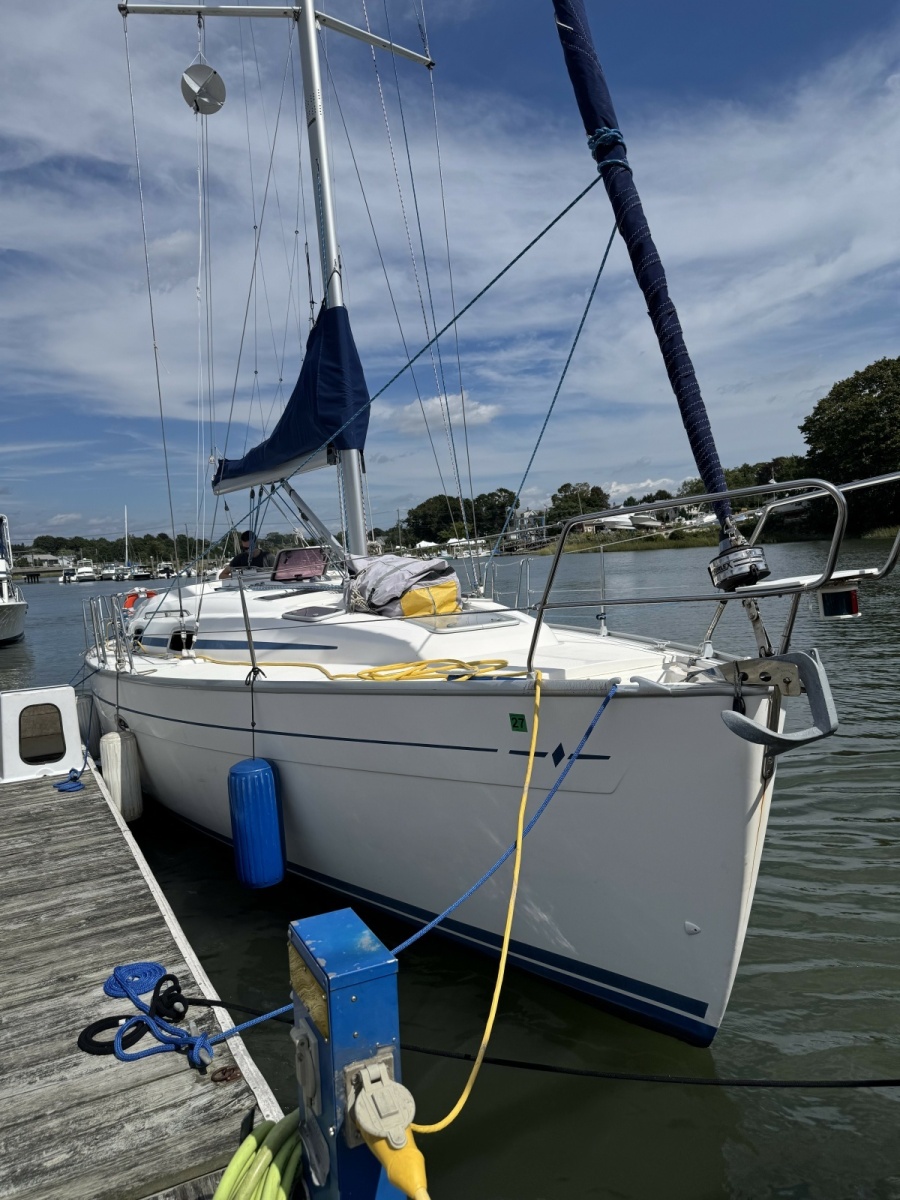 2006 Bavaria 37 Cruise