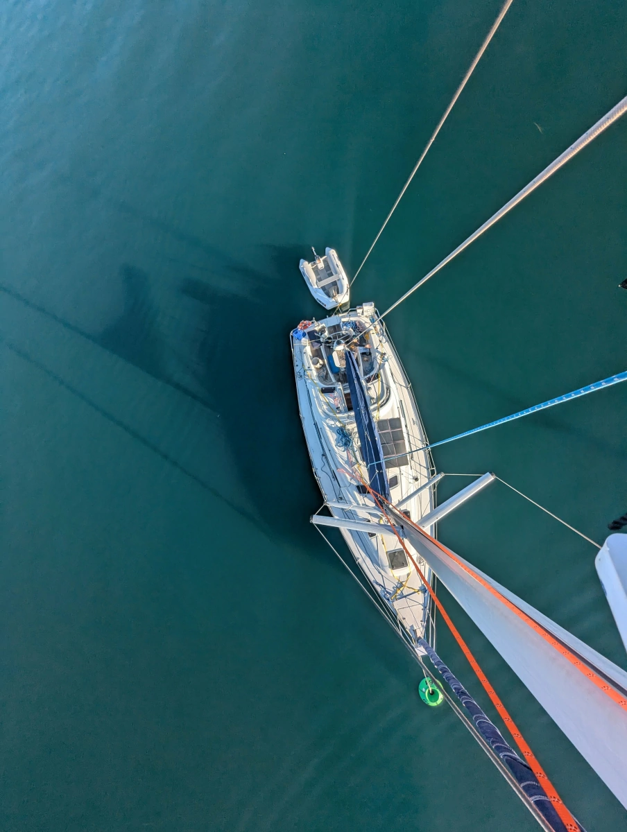 2006 Bavaria 37 Cruise