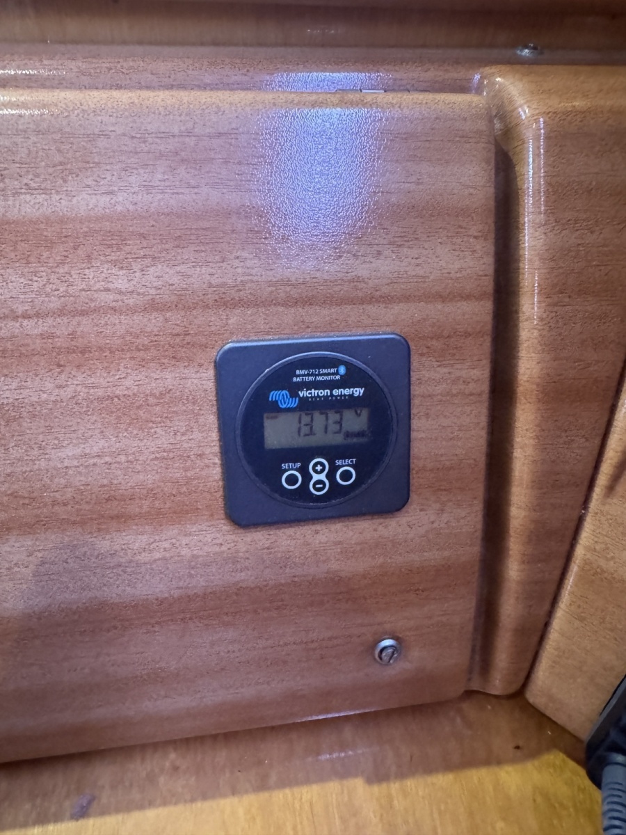 2006 Bavaria 37 Cruise
