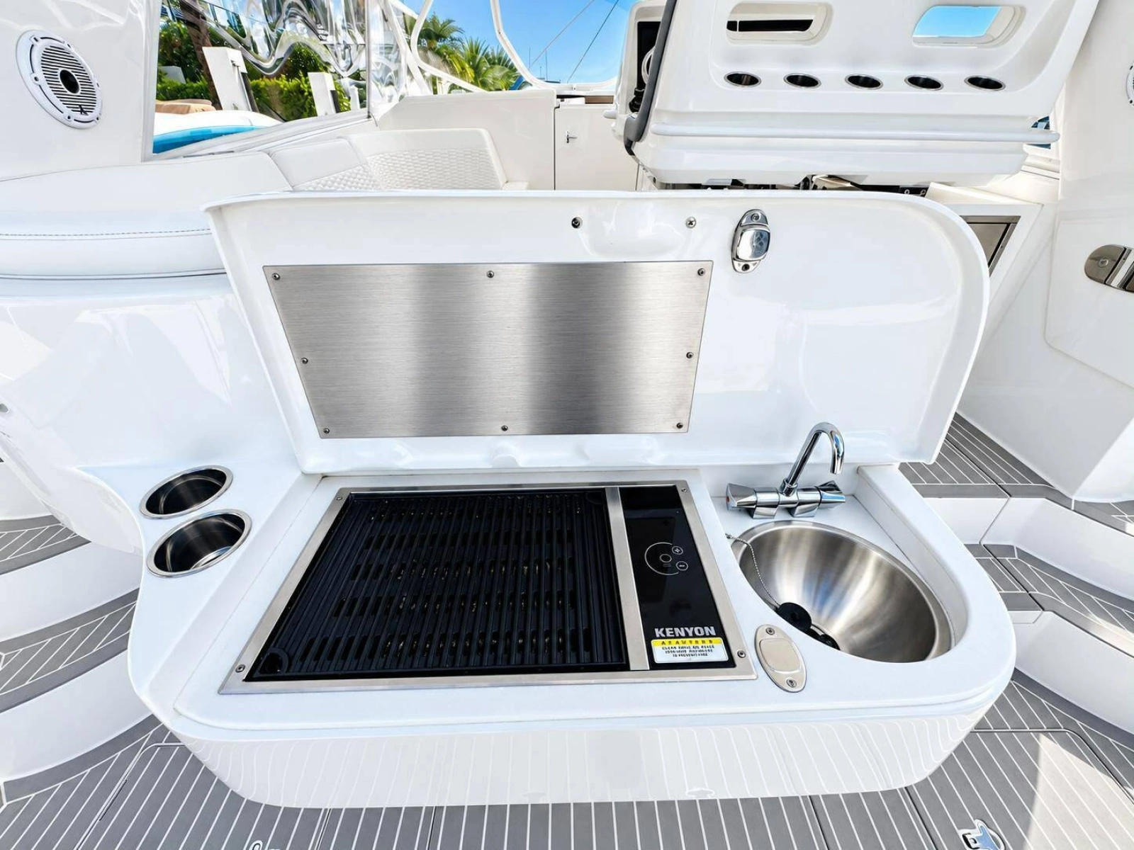 47ft Intrepid Yacht For Sale
