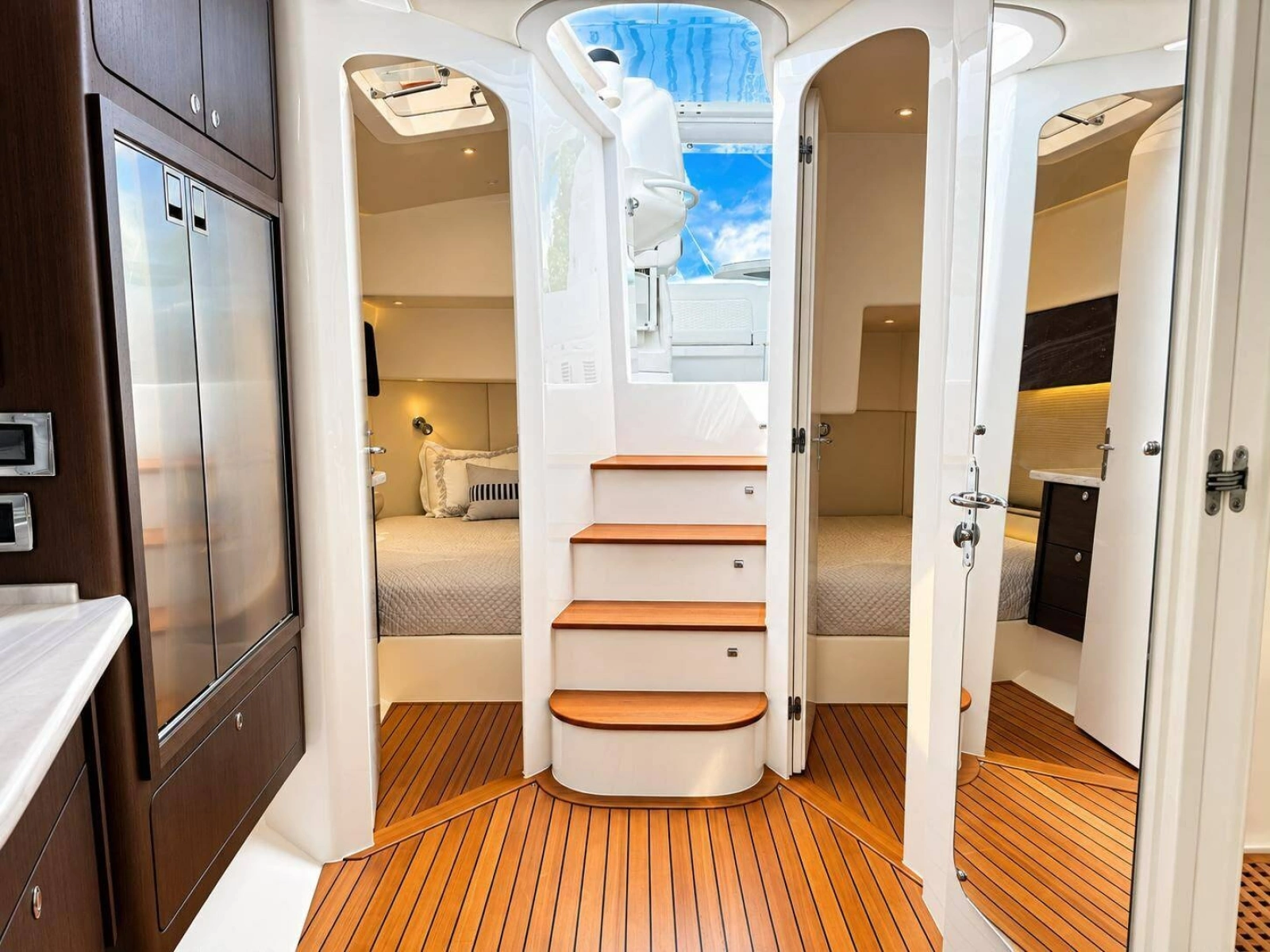 47ft Intrepid Yacht For Sale