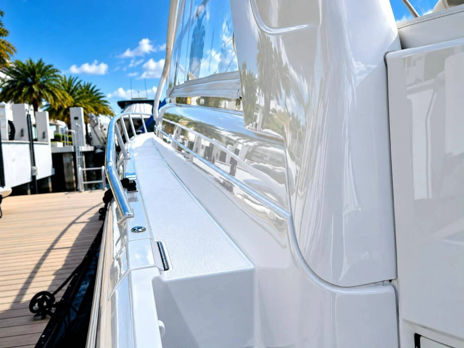 47ft Intrepid Yacht For Sale