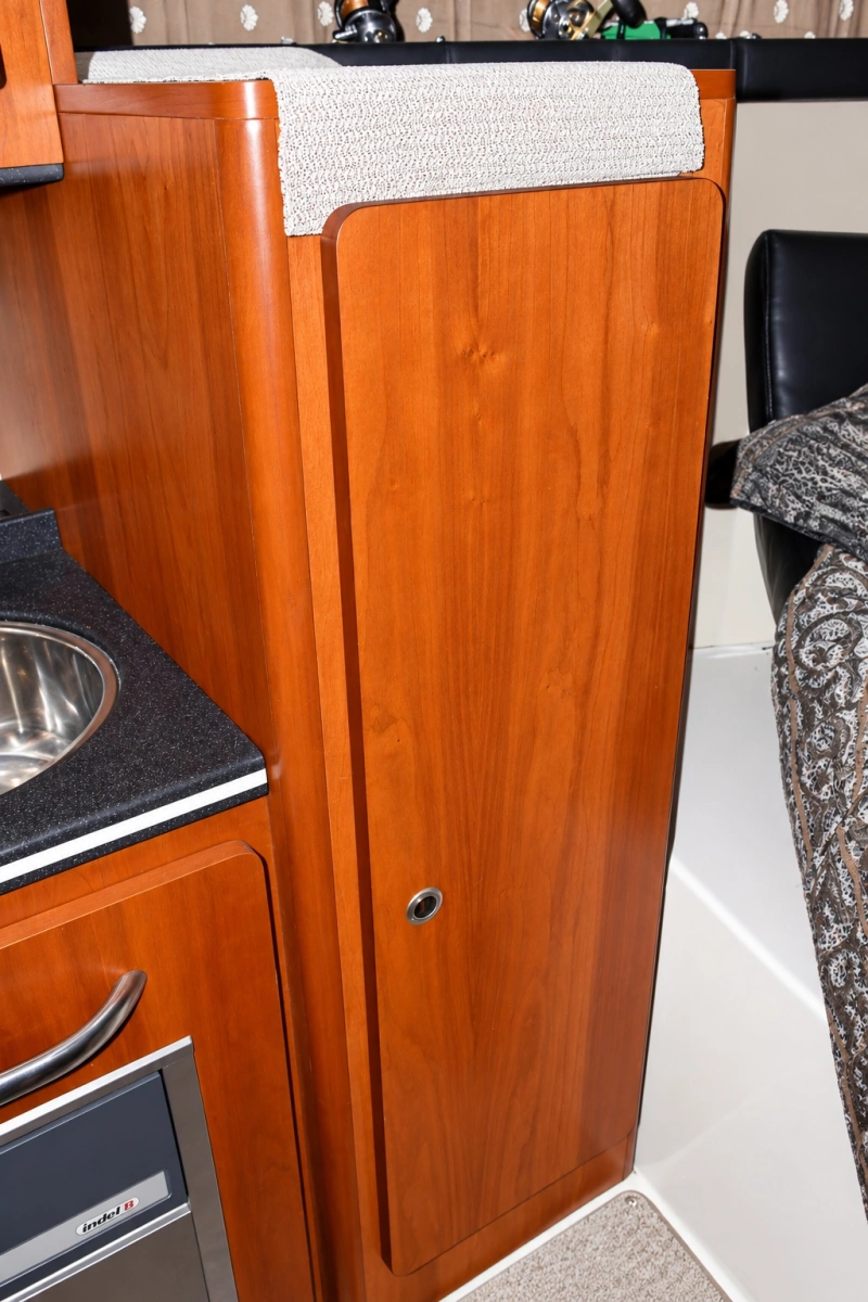 Michigami 31ft Sport Craft Yacht For Sale