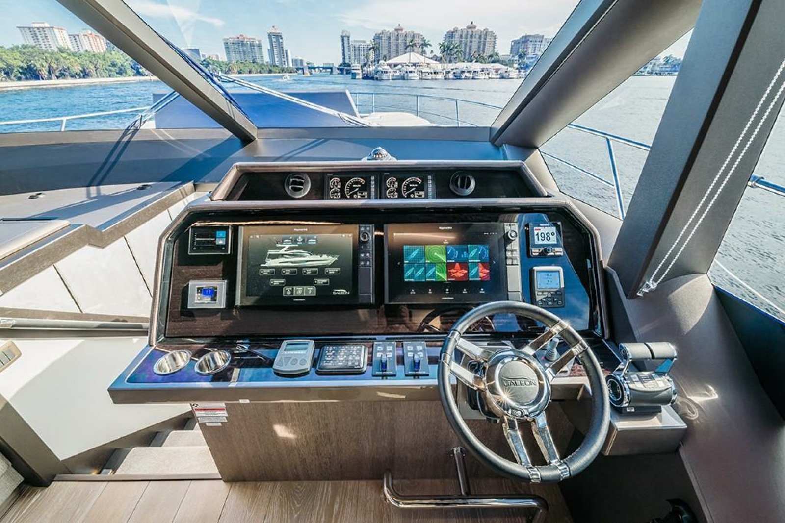 2025 Galeon 680 FLY