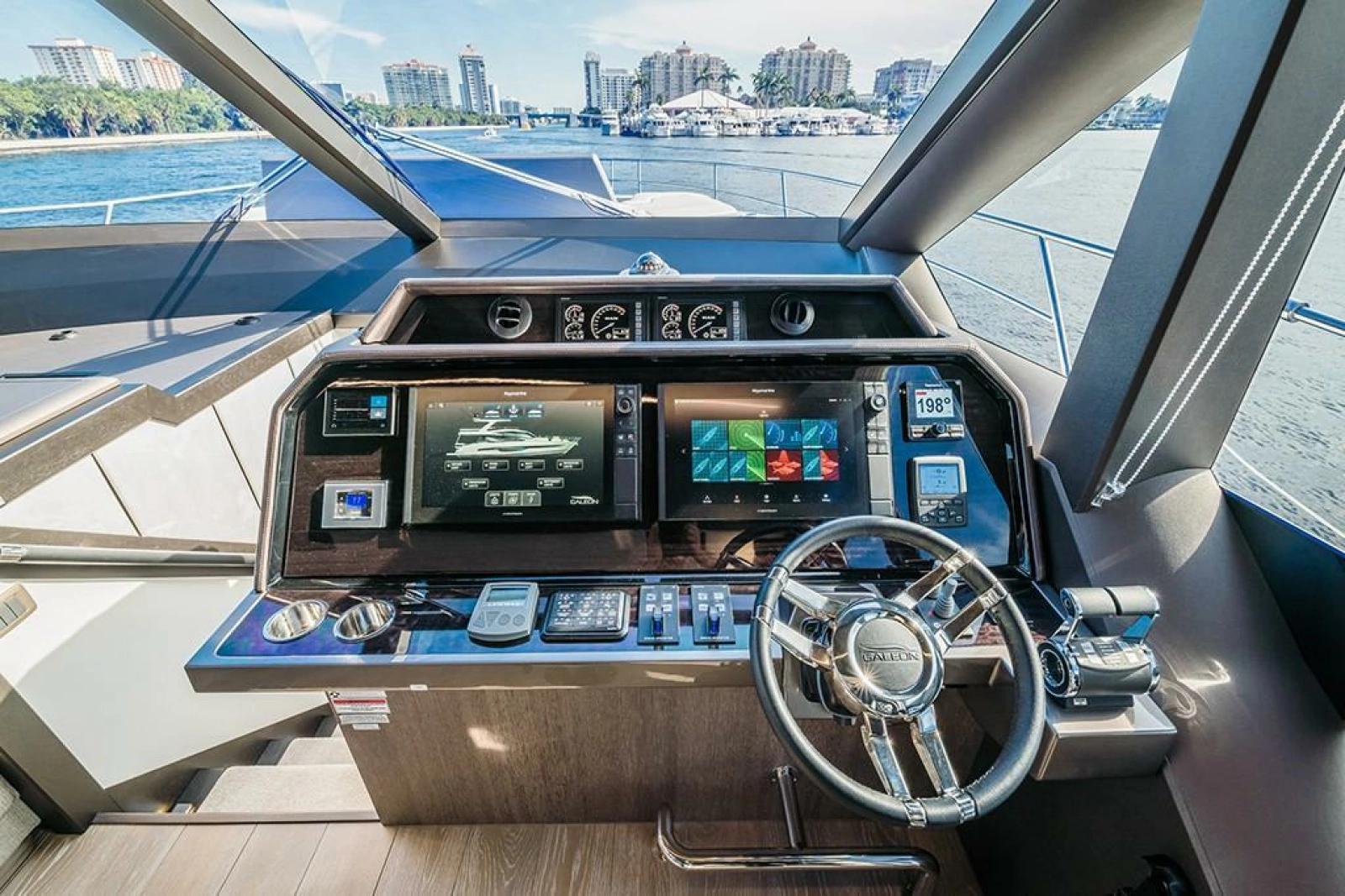 2025 Galeon 680 FLY